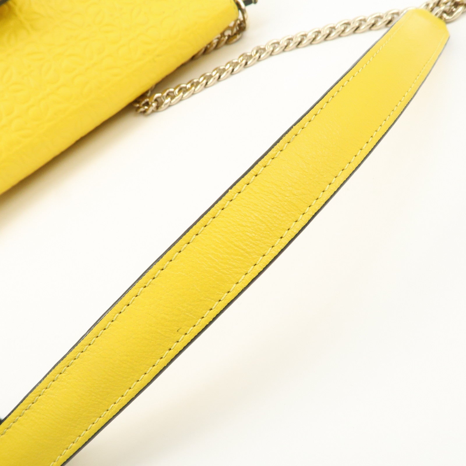 LOEWE Anagram Leather Avenue Chain Shoulder Bag Hand Bag Yellow