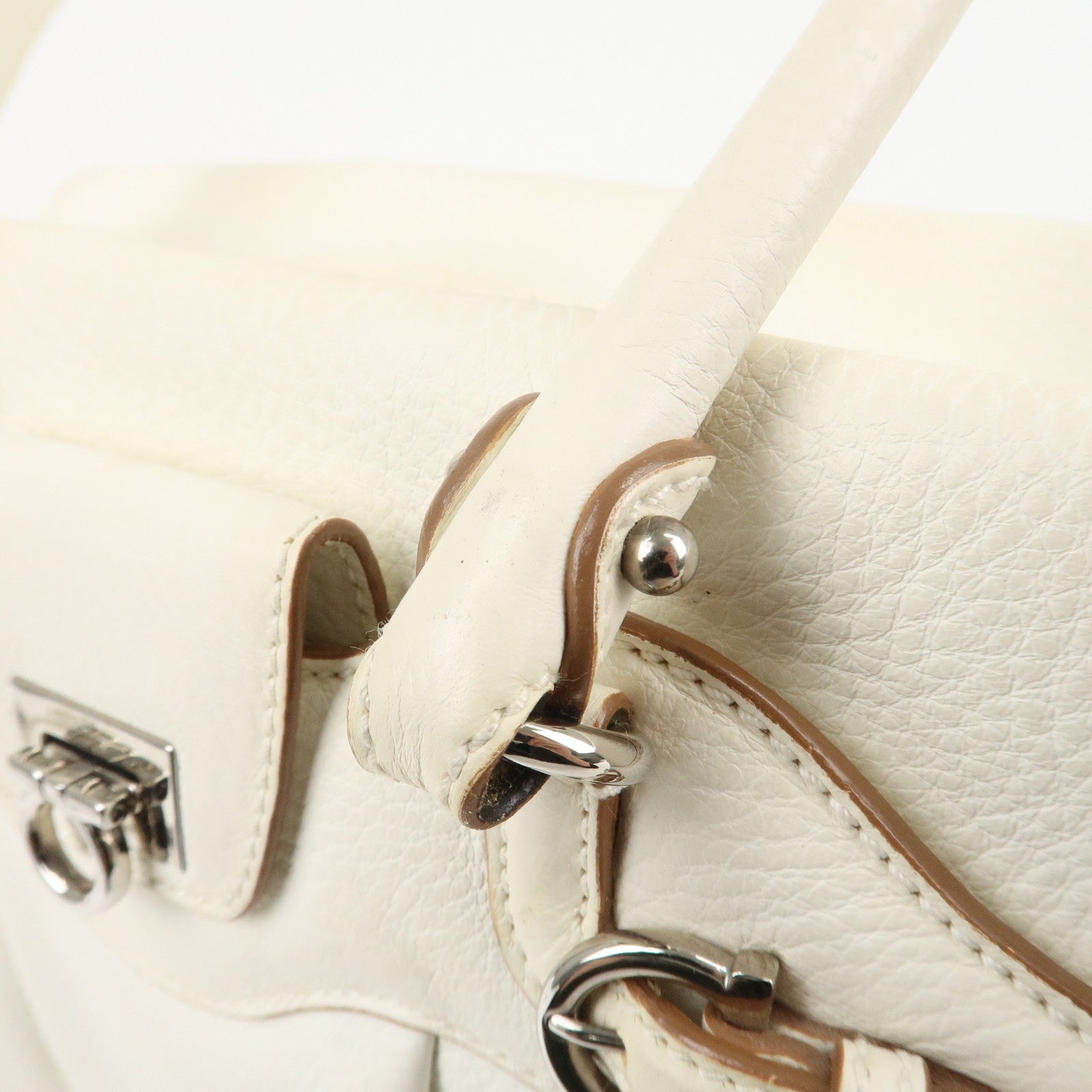 Ferragamo Gancini Leather Shoulder Bag Hand Bag White Used