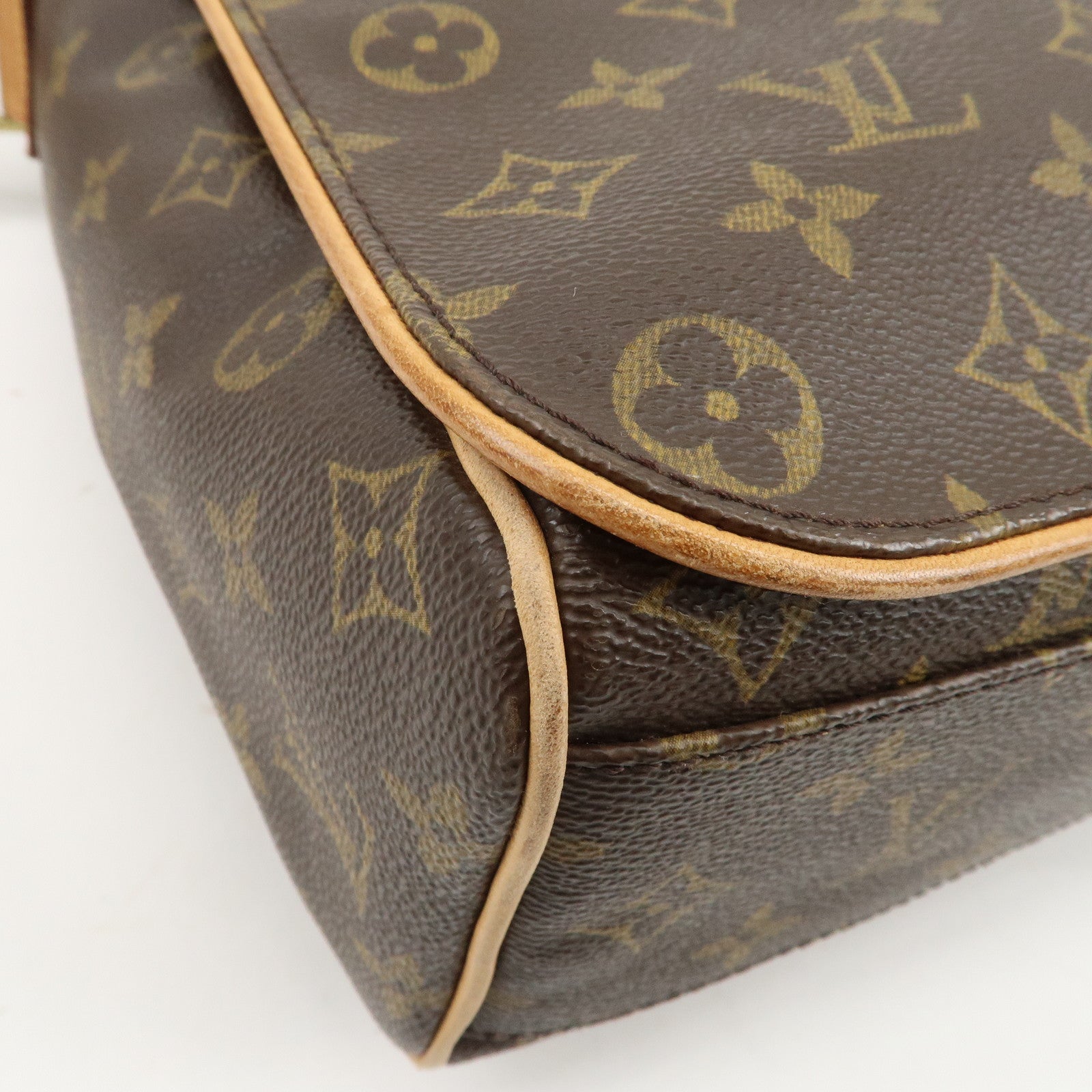 Louis Vuitton Monogram Abbesses Messenger Bag Brown M45257