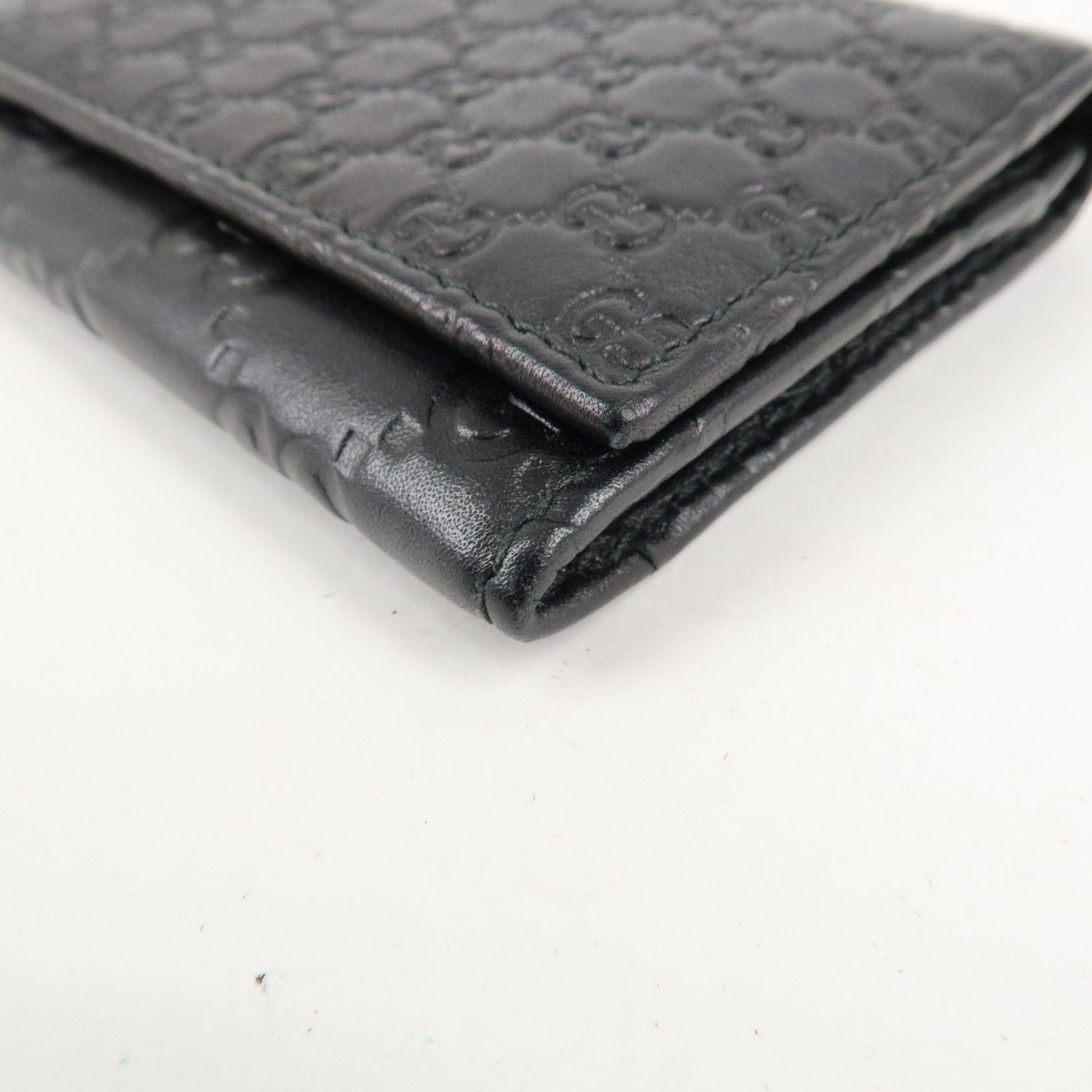 GUCCI Micro Guccissima Leather Bi-fold Card Case Black 323401 Used