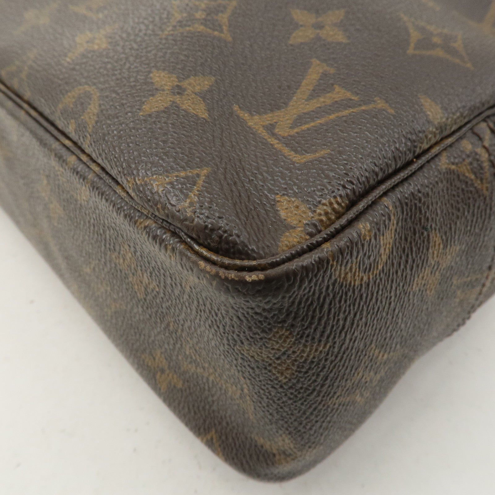 Louis Vuitton Monogram Trousse Toilette 28 Pouch Brown M47522