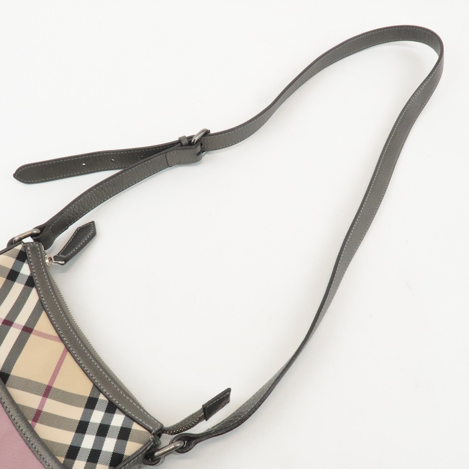 BURBERRY Nylon Leather Nova Plaid Shoulder Bag Crossbody Bag