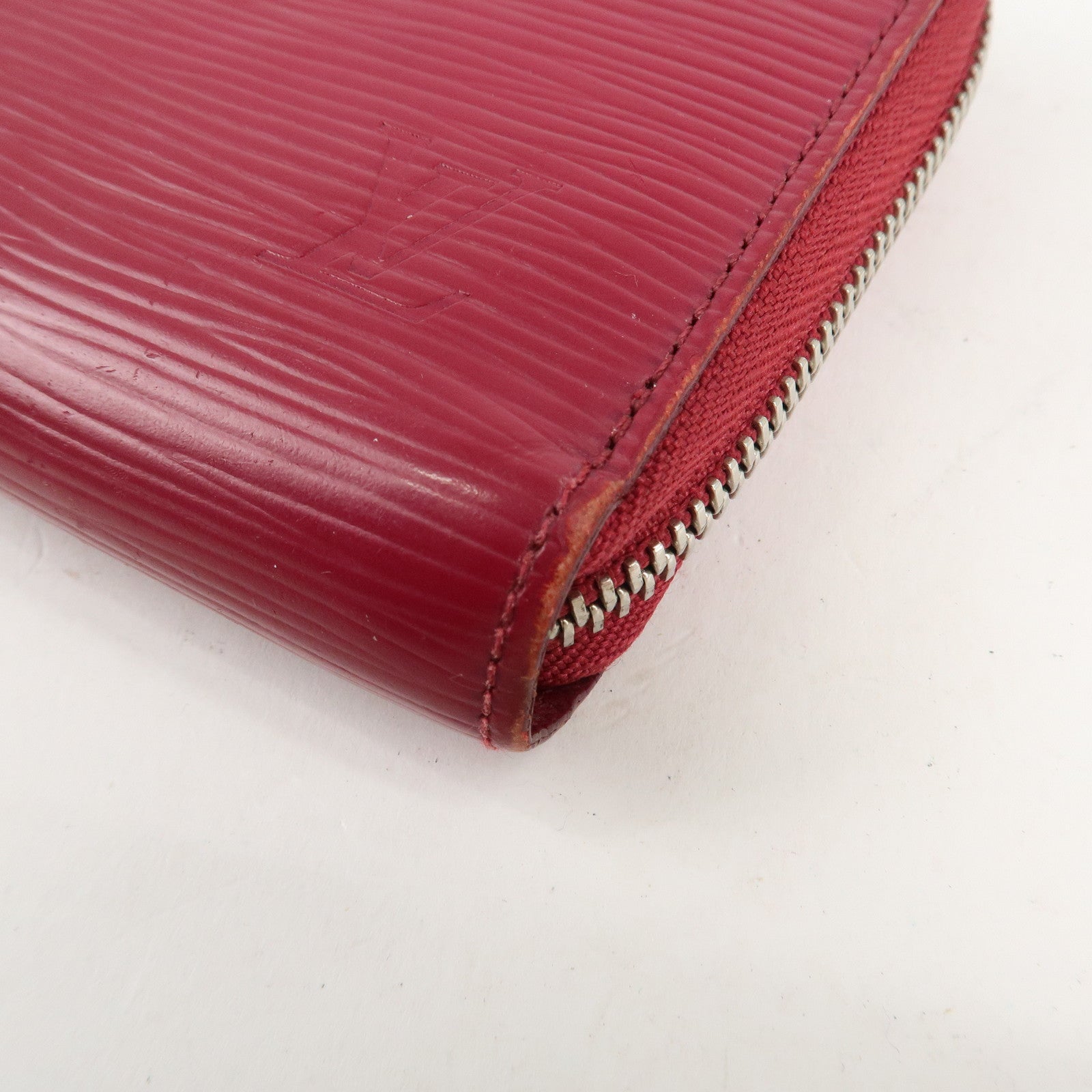 Louis Vuitton Epi Zippy Wallet Zip Around Wallet Fuchsia M60305