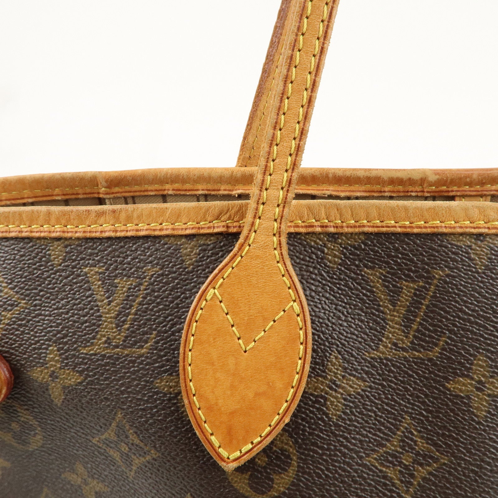 Louis Vuitton Monogram Neverfull MM Tote Bag Brown M40156