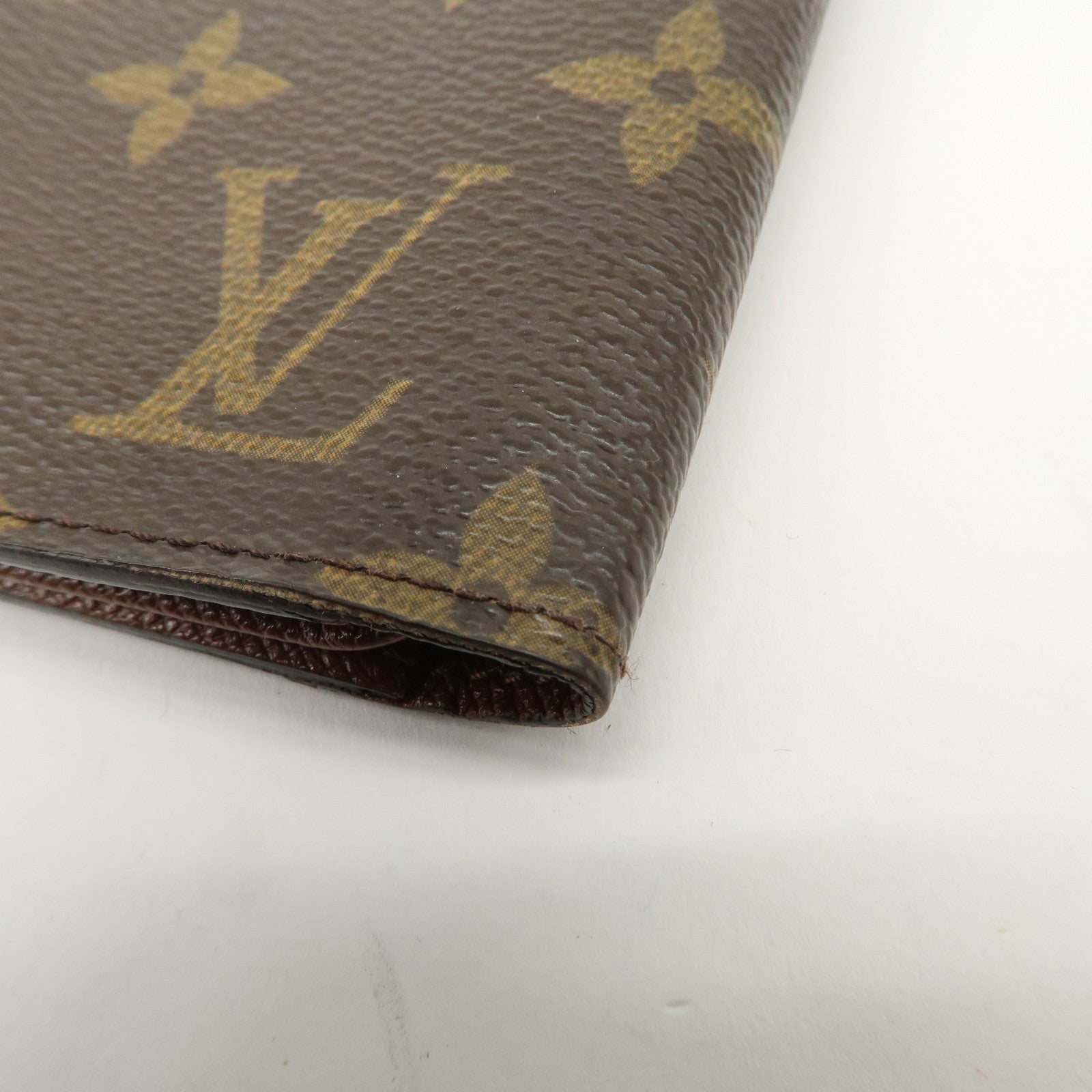 Louis Vuitton Monogram Tri- Fold Card Case Brown M61731