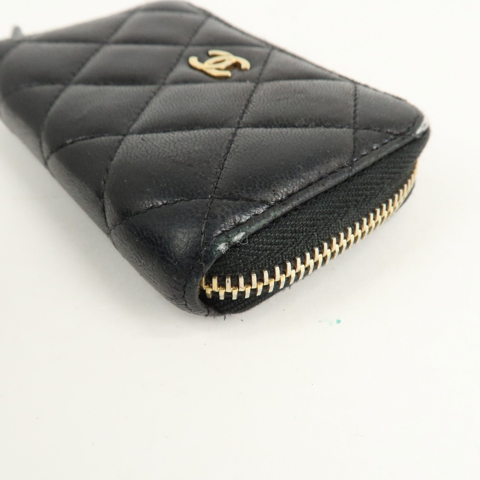 CHANEL Matelasse Lamb Skin Zip Around Coin Case Black A69271