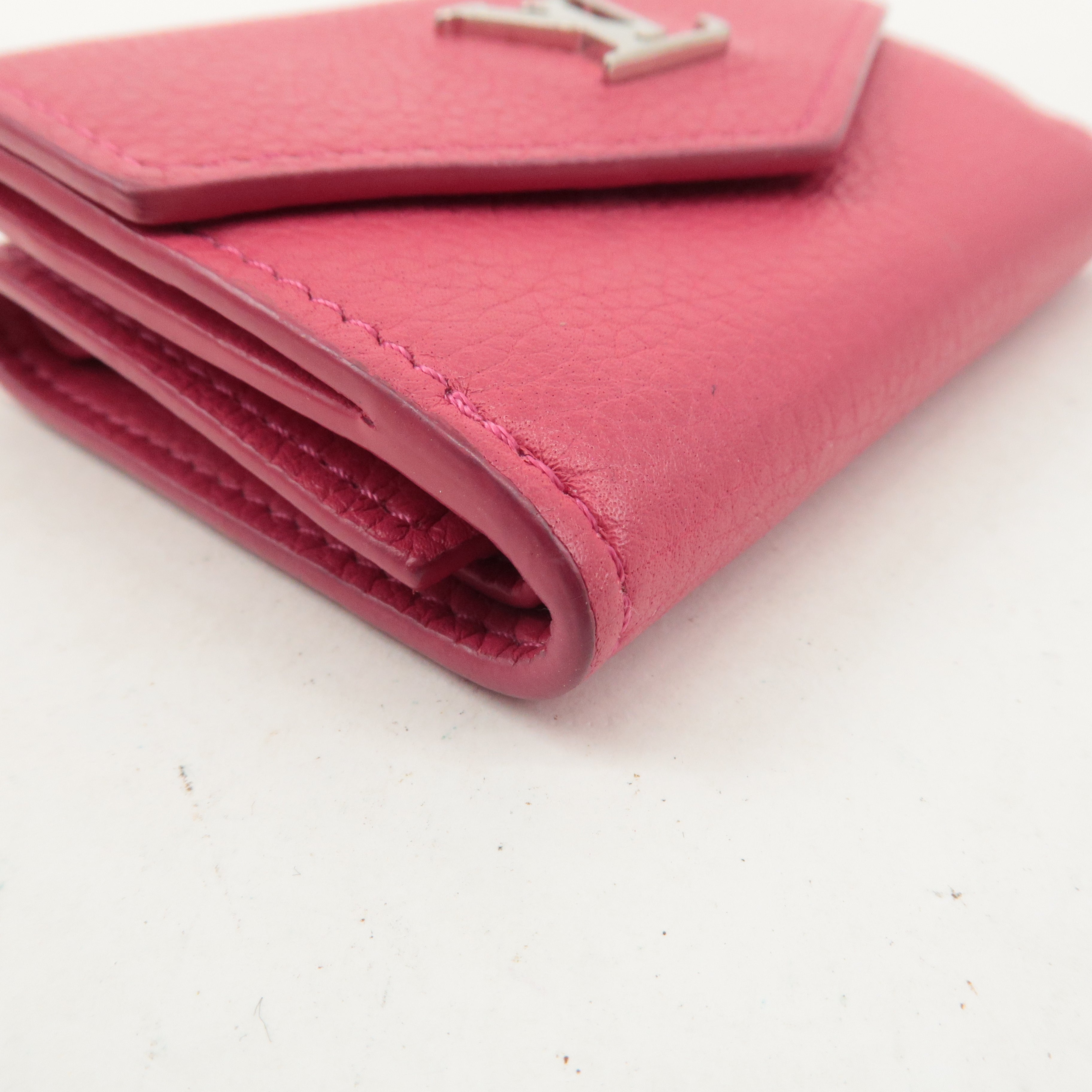 Louis Vuitton Portefeuille Lock Mini Leather Wallet Pink M67860