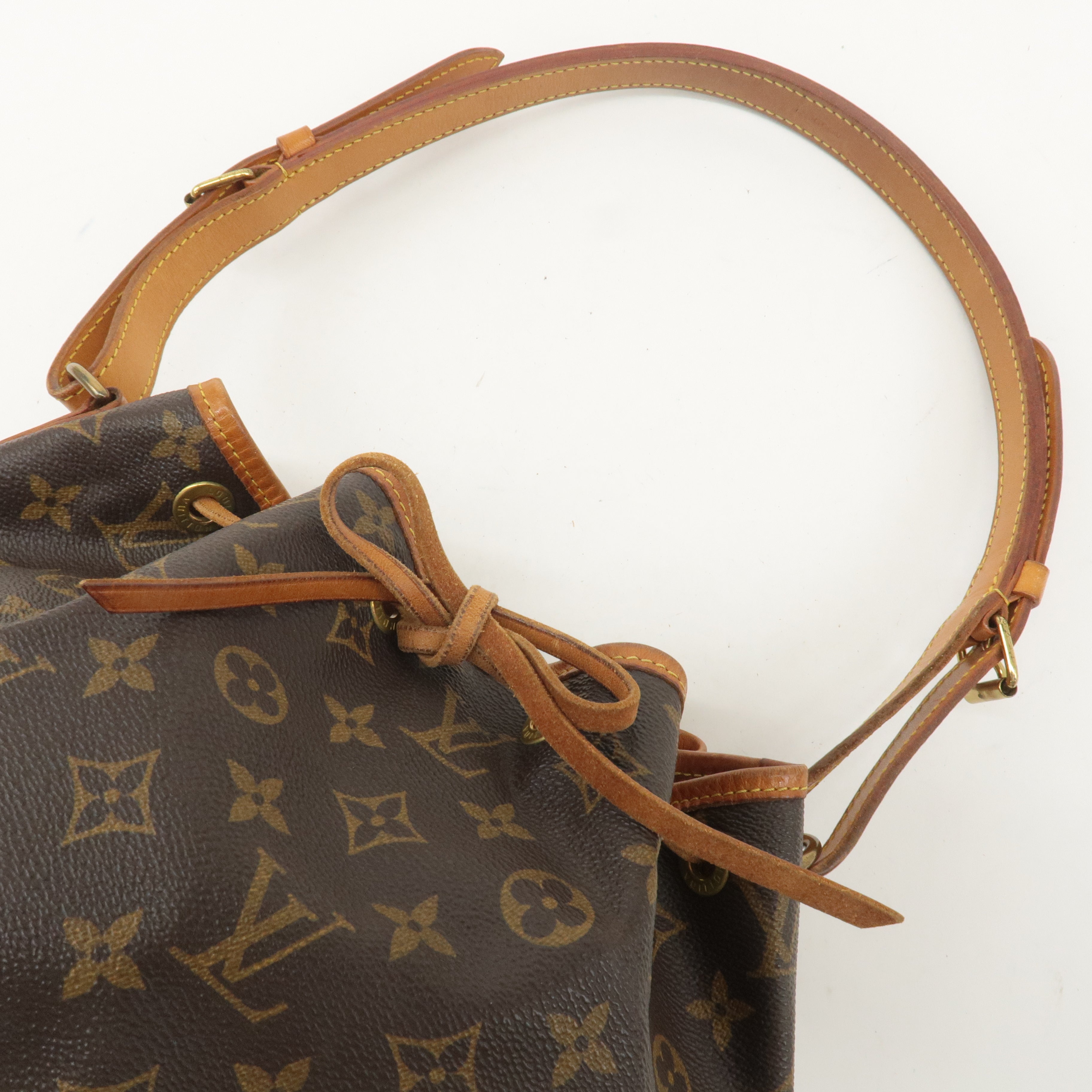 Louis Vuitton Monogram Petit Noe Shoulder Bag Brown M42226