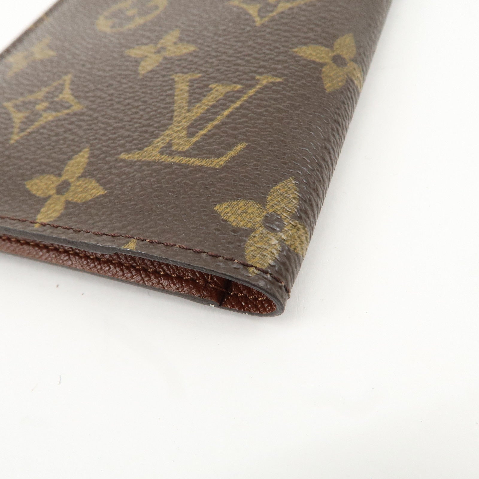 Louis Vuitton Monogram Couverture Passeport Passport Case M60179 Used