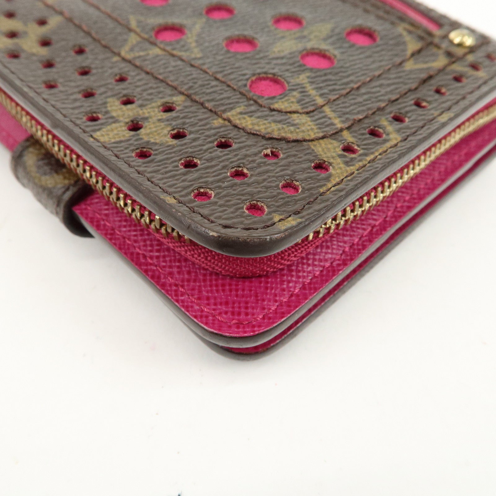 Louis Vuitton Monogram Perfor Compact Zip Fuchsia M95188