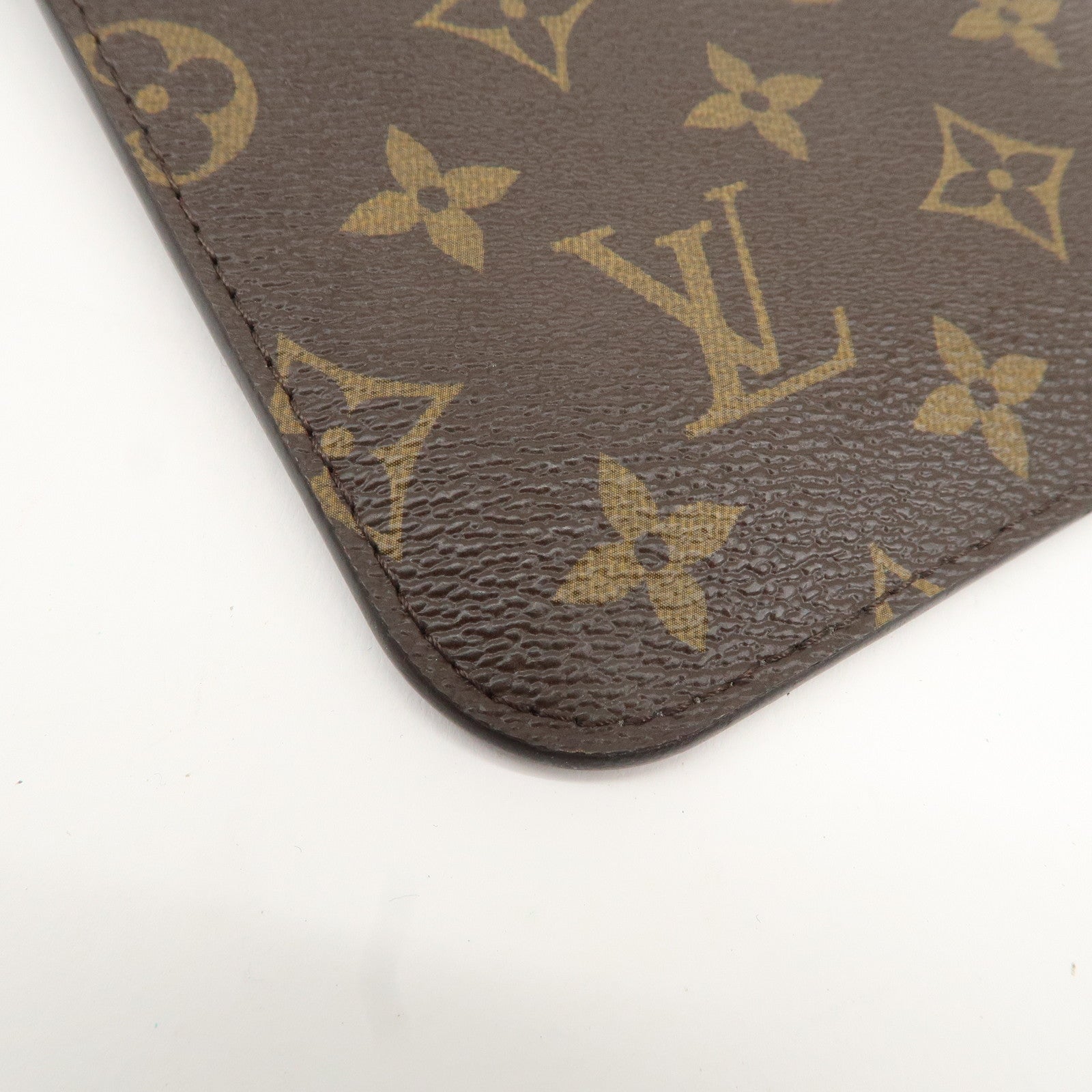 Louis Vuitton Monogram Neverfull MM Pouch Used