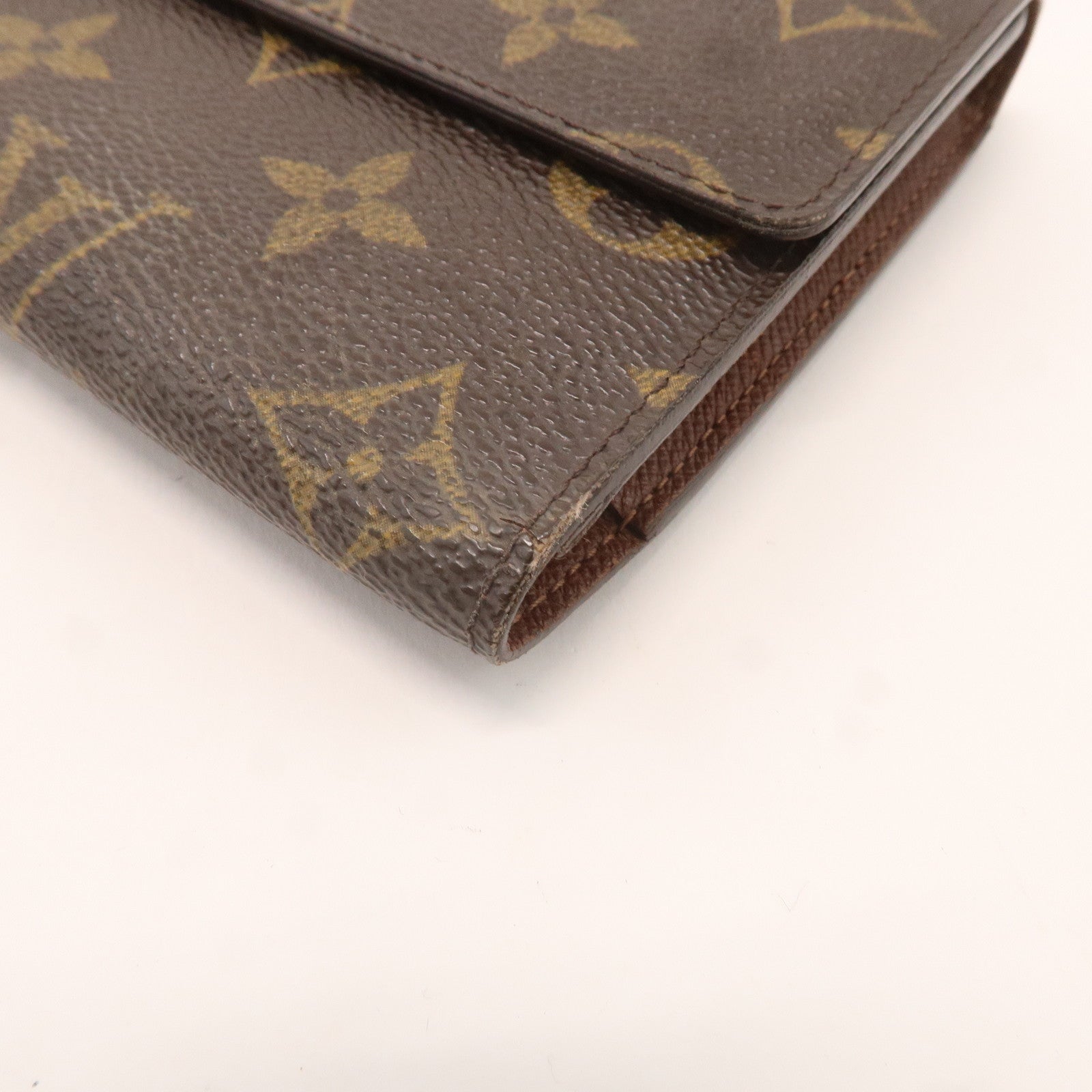 Louis Vuitton Monogram Portefeuille International Wallet M61217