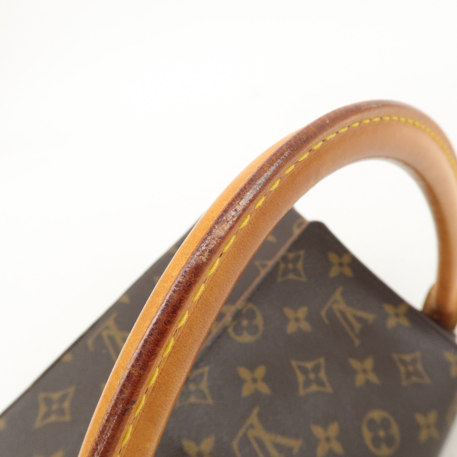 Louis Vuitton Monogram Mini Looping Shoulder Bag Hand Bag M51147