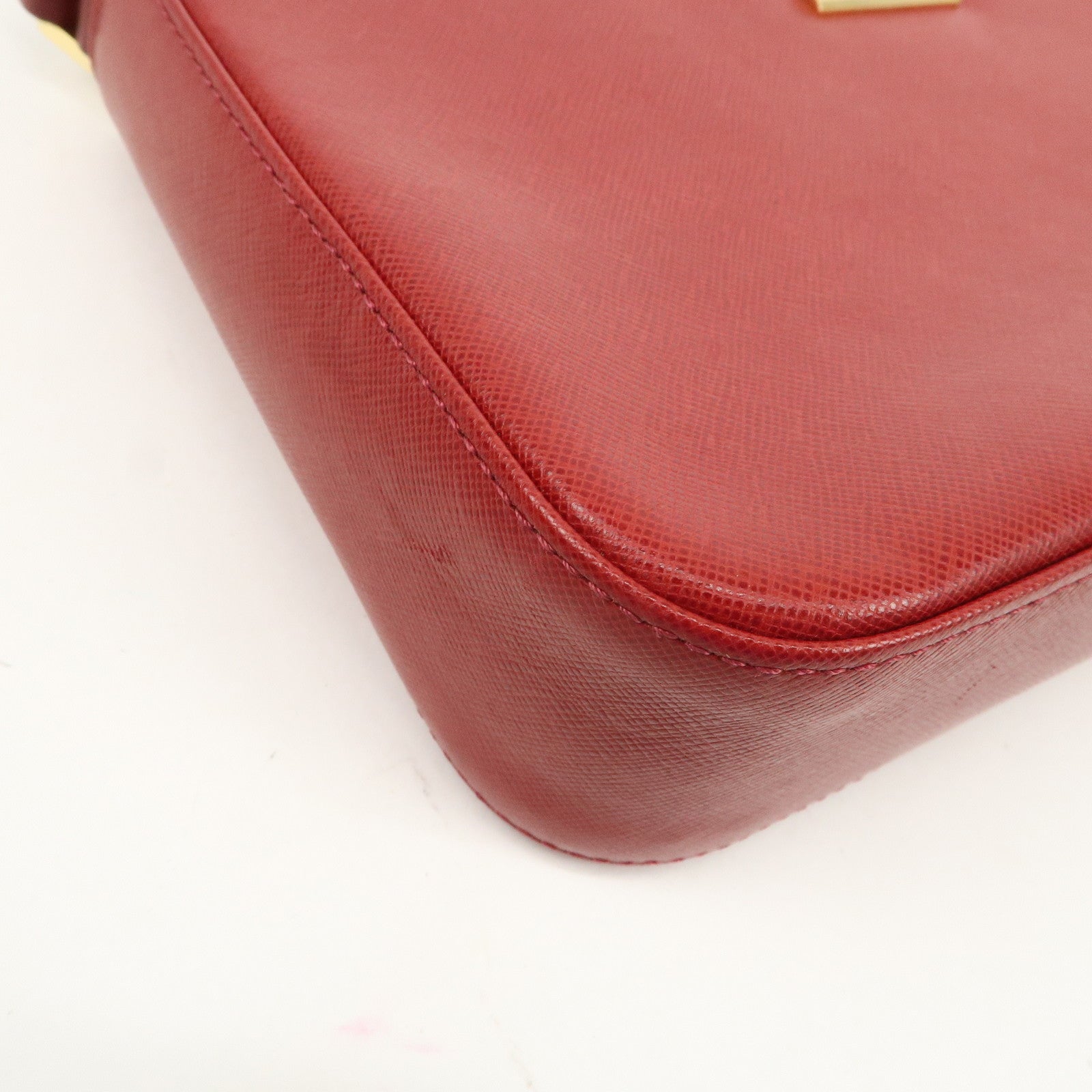 BURBERRY Logo Leather Shoulder Bag Hand Bag Red Gold HDW