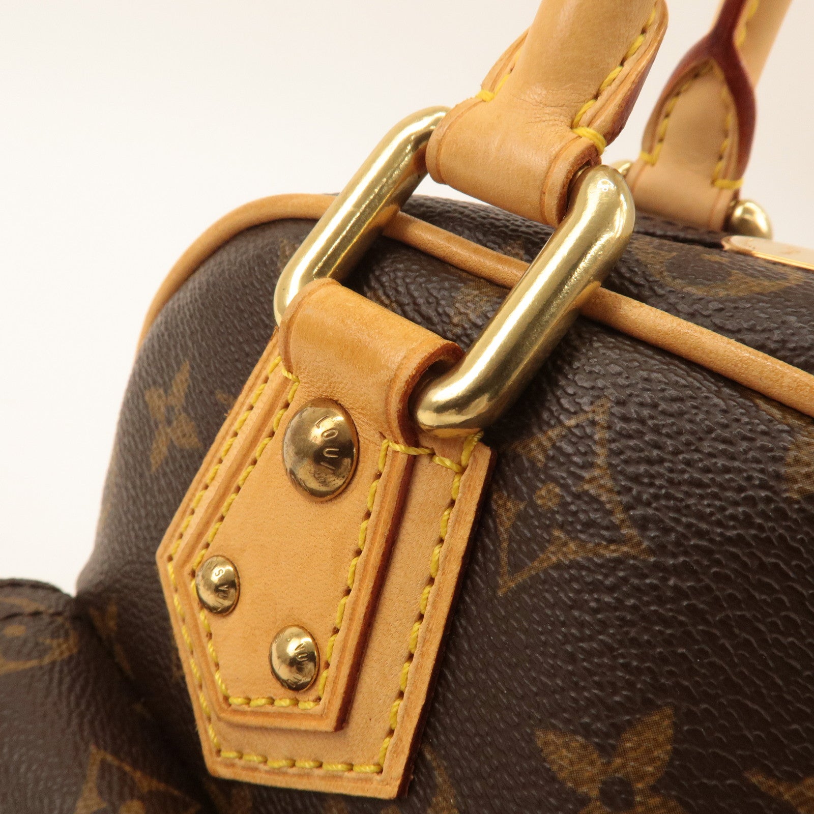 Louis Vuitton Monogram Manhattan PM Hand Bag Brown M40026