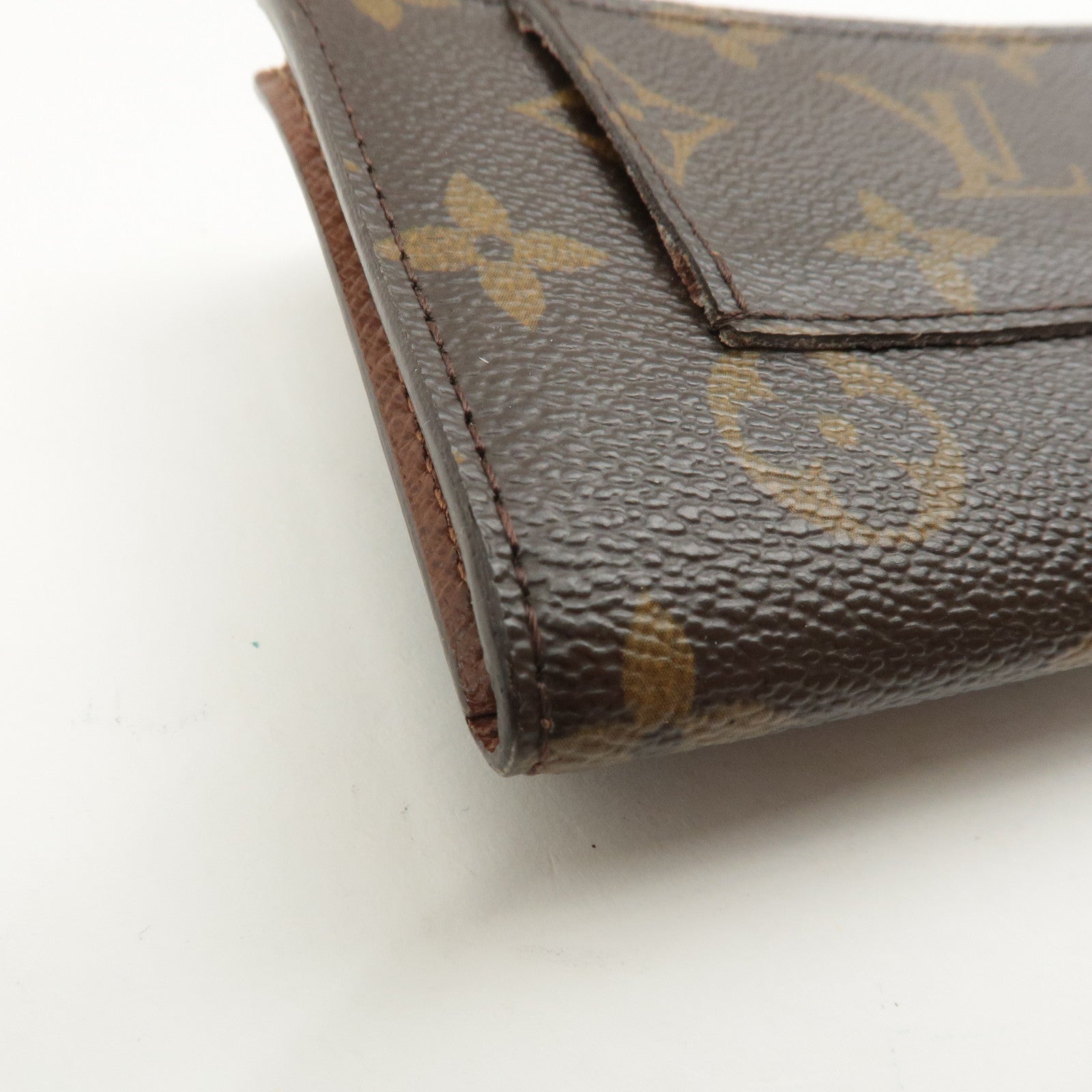 Louis Vuitton Monogram Pochette Duo Pouch Mini Case M9836