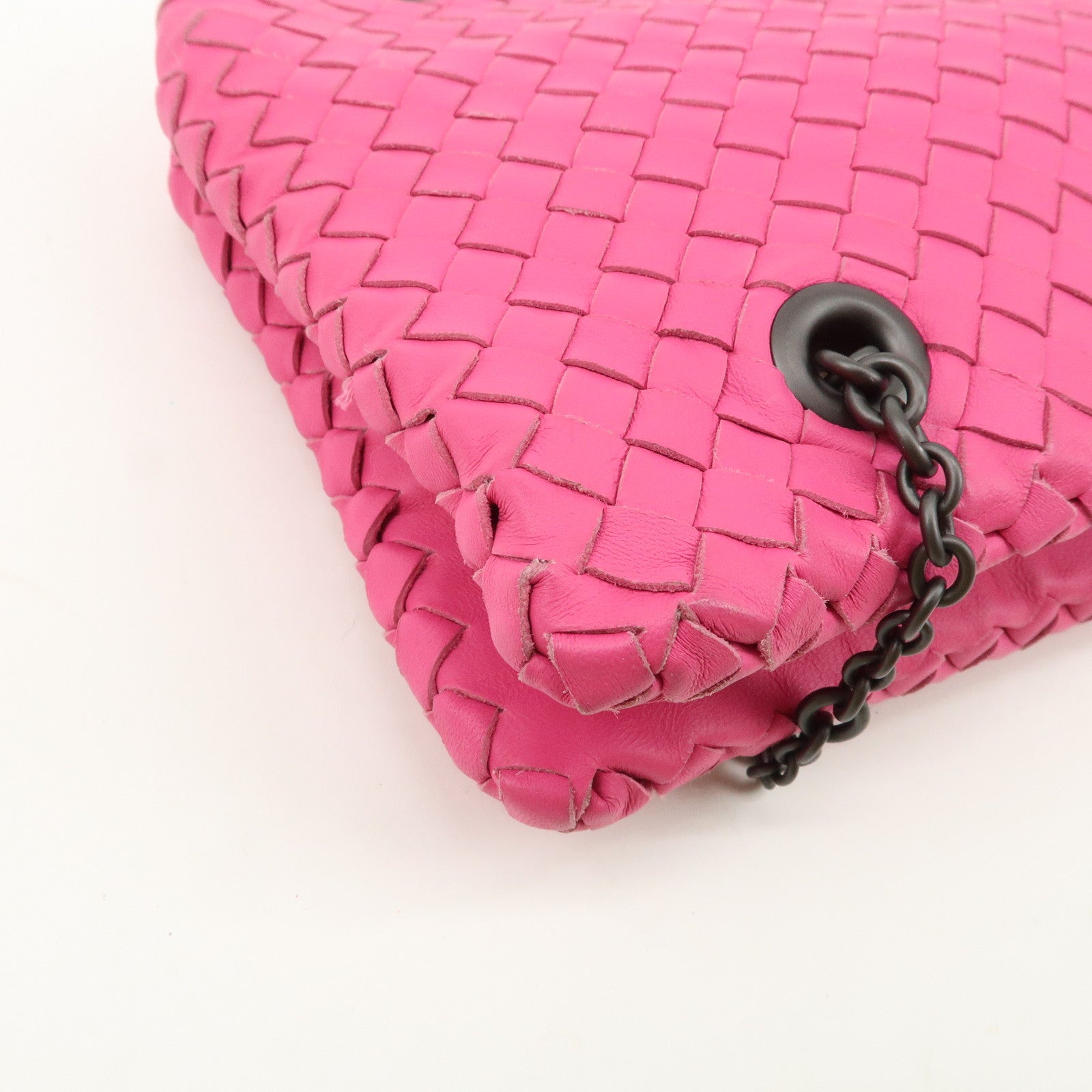 BOTTEGA VENETA Intrecciato Leather Chain Shoulder Bag Pink