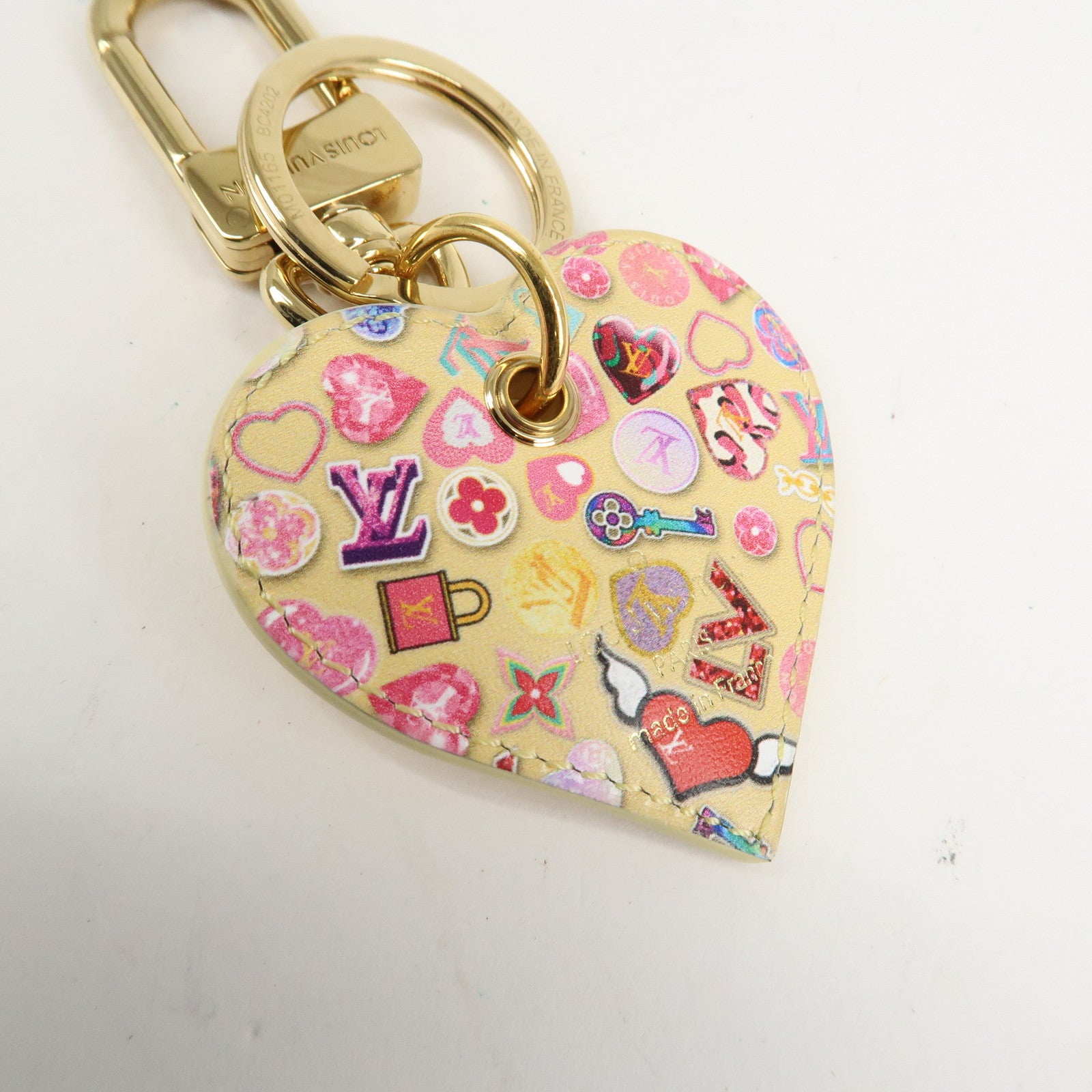 Louis Vuitton Monogram Vernis Porte Cles Lovelock Heart Charm Used