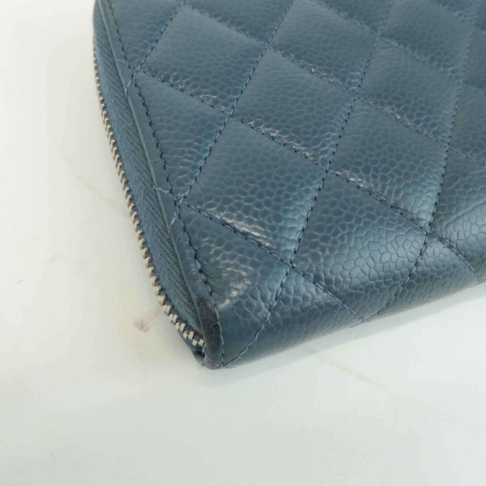 CHANEL Matelasse Caviar Skin Round Zippy Long Wallet Blue A50097