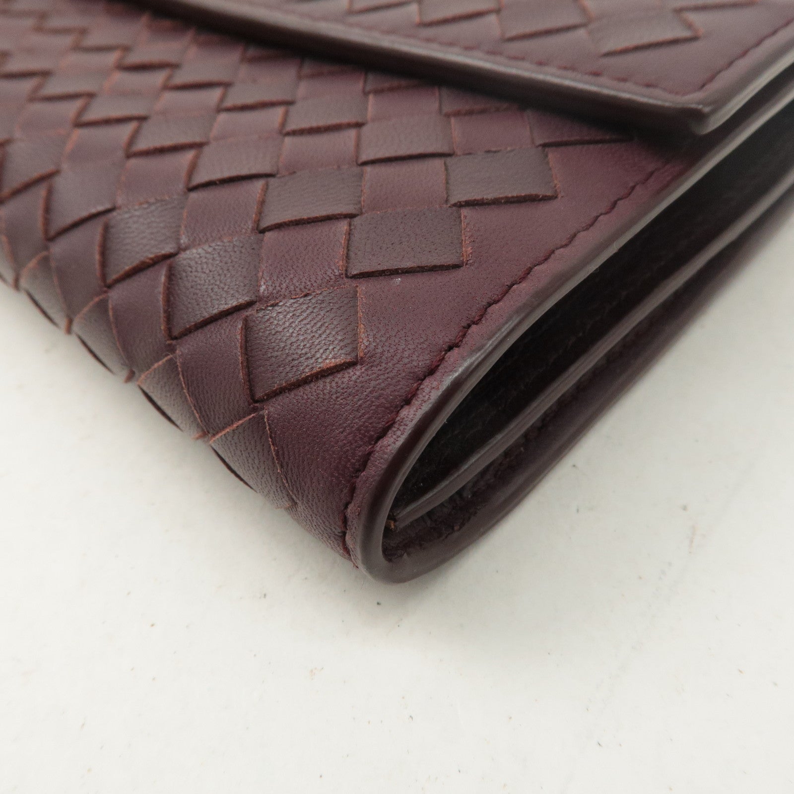 BOTTEGA VENETA Intrecciato Leather Bi-fold Long Wallet Wine Red