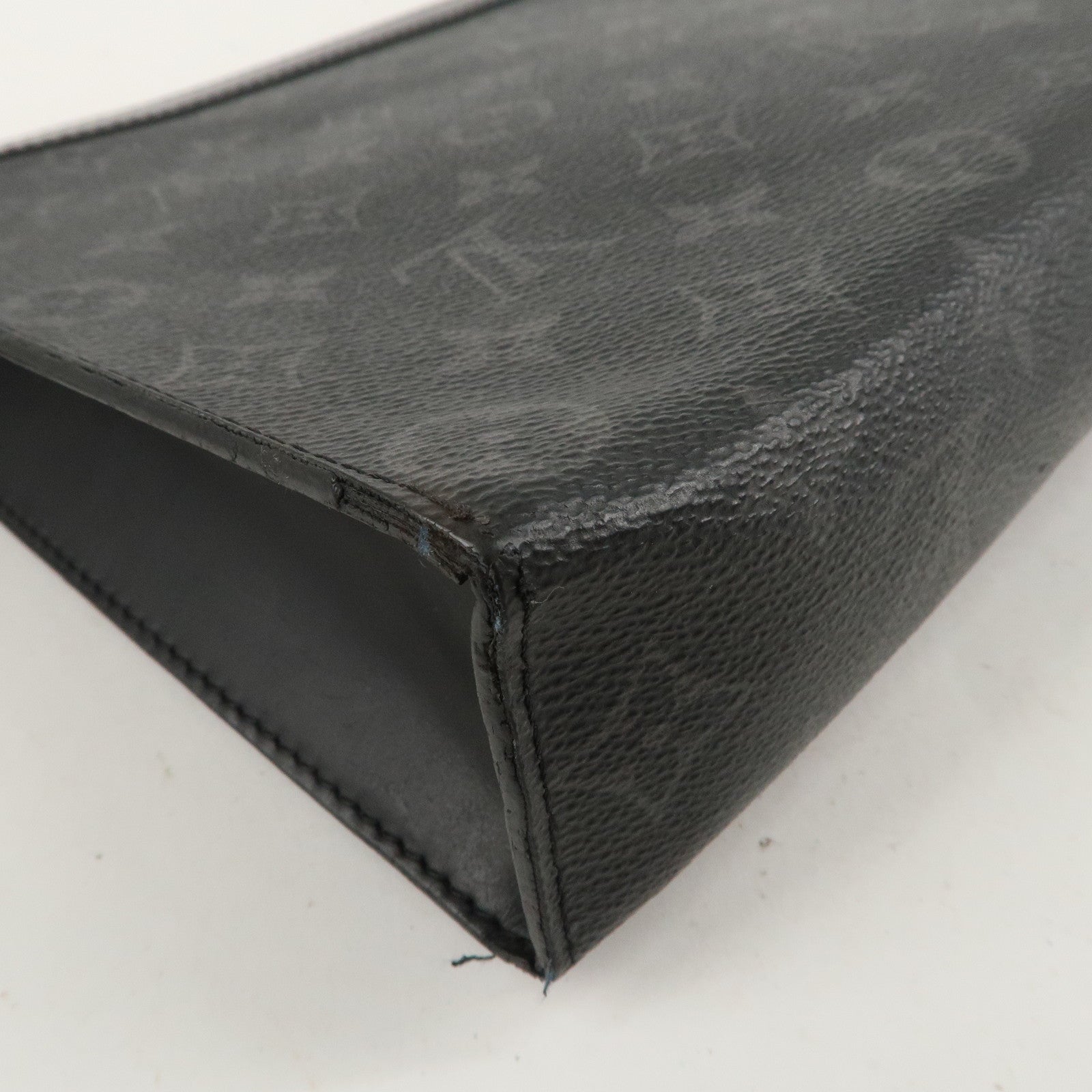 Louis Vuitton Eclipse Pochette Voyage MM Clutch Bag Noir M61692