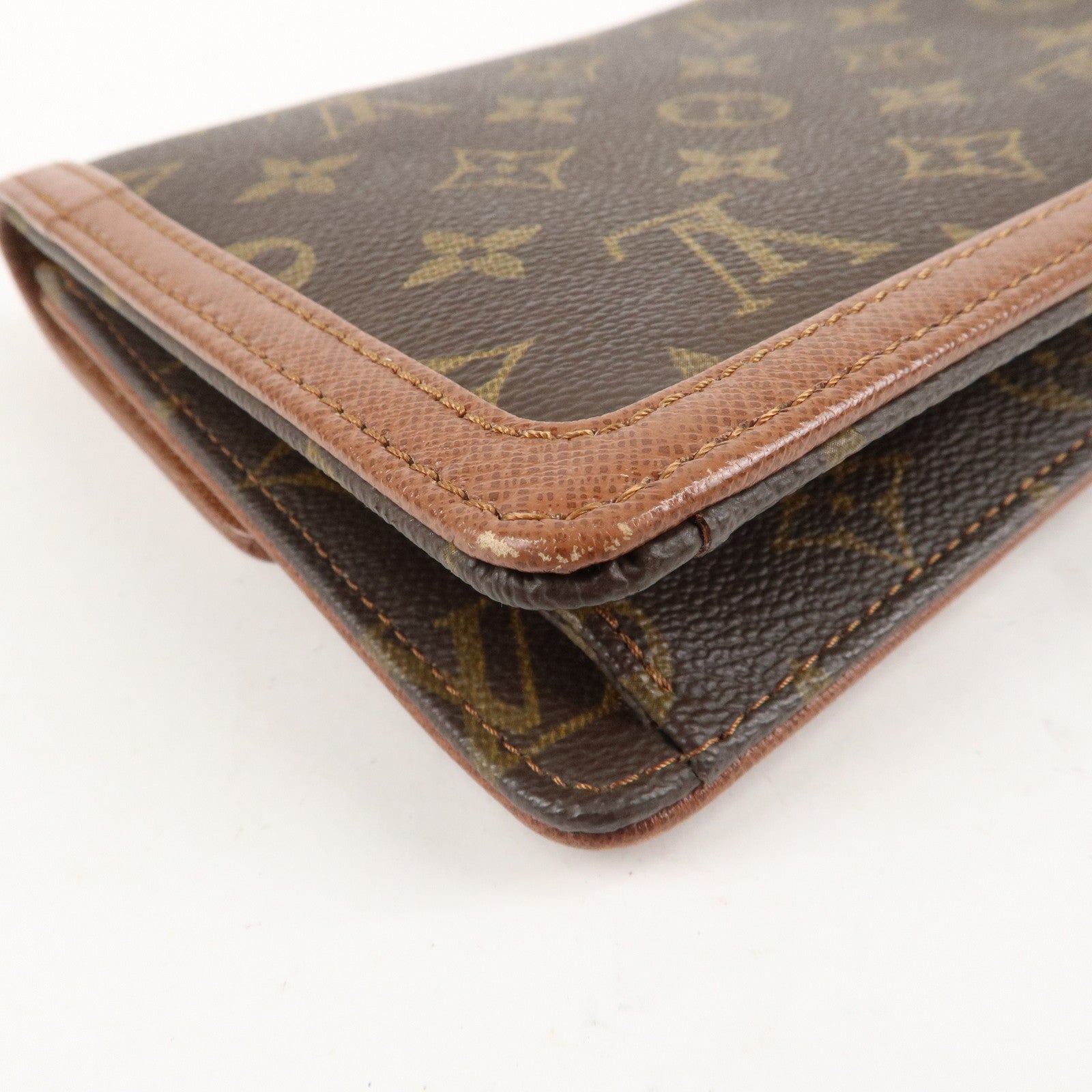 Louis Vuitton Monogram Pochette Damme PM Clutch Bag M51812