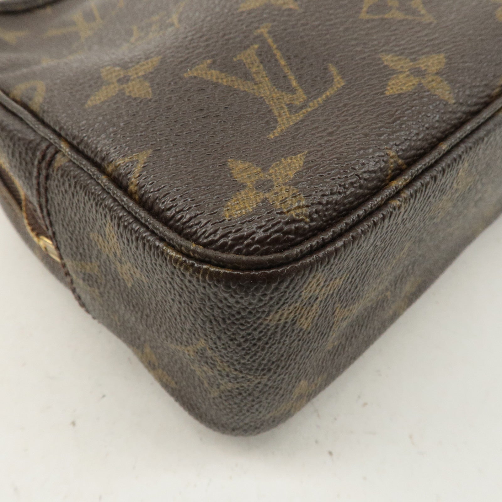 Louis Vuitton Monogram Trousse Toilette 23 Pouch Brown M47524