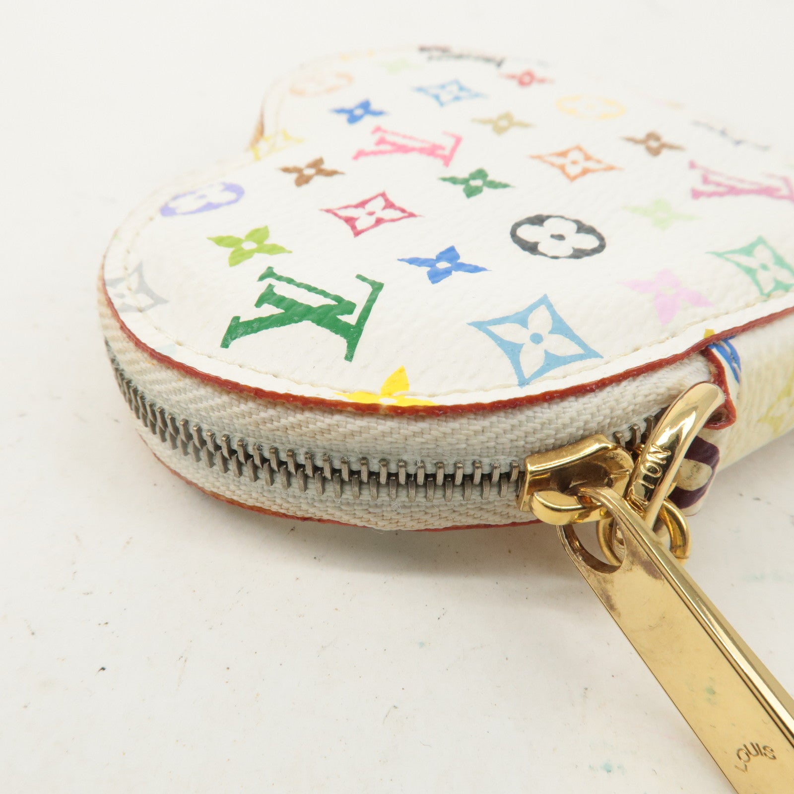 Louis Vuitton Monogram Multi Color Porte Monnaie Coeur M60040