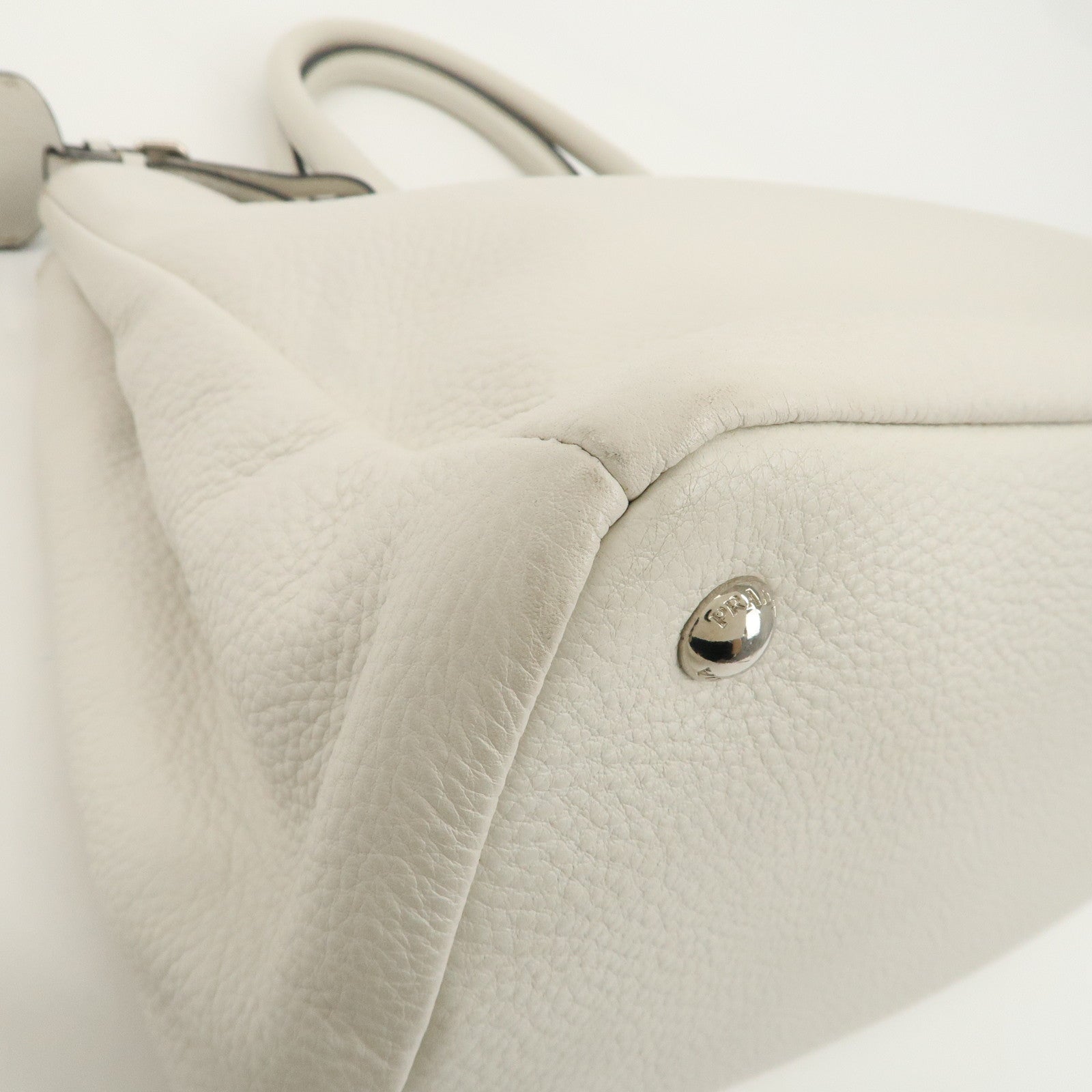 PRADA Leather Hand Bag White BN2579