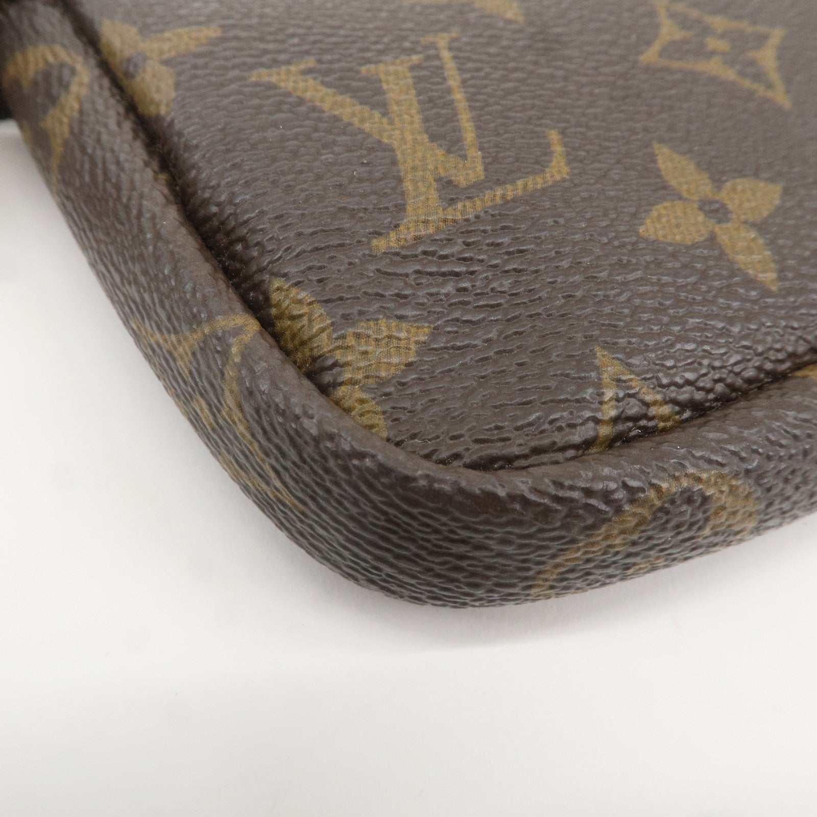 Louis Vuitton Monogram Label Collection Trousse Cles Brown M63800