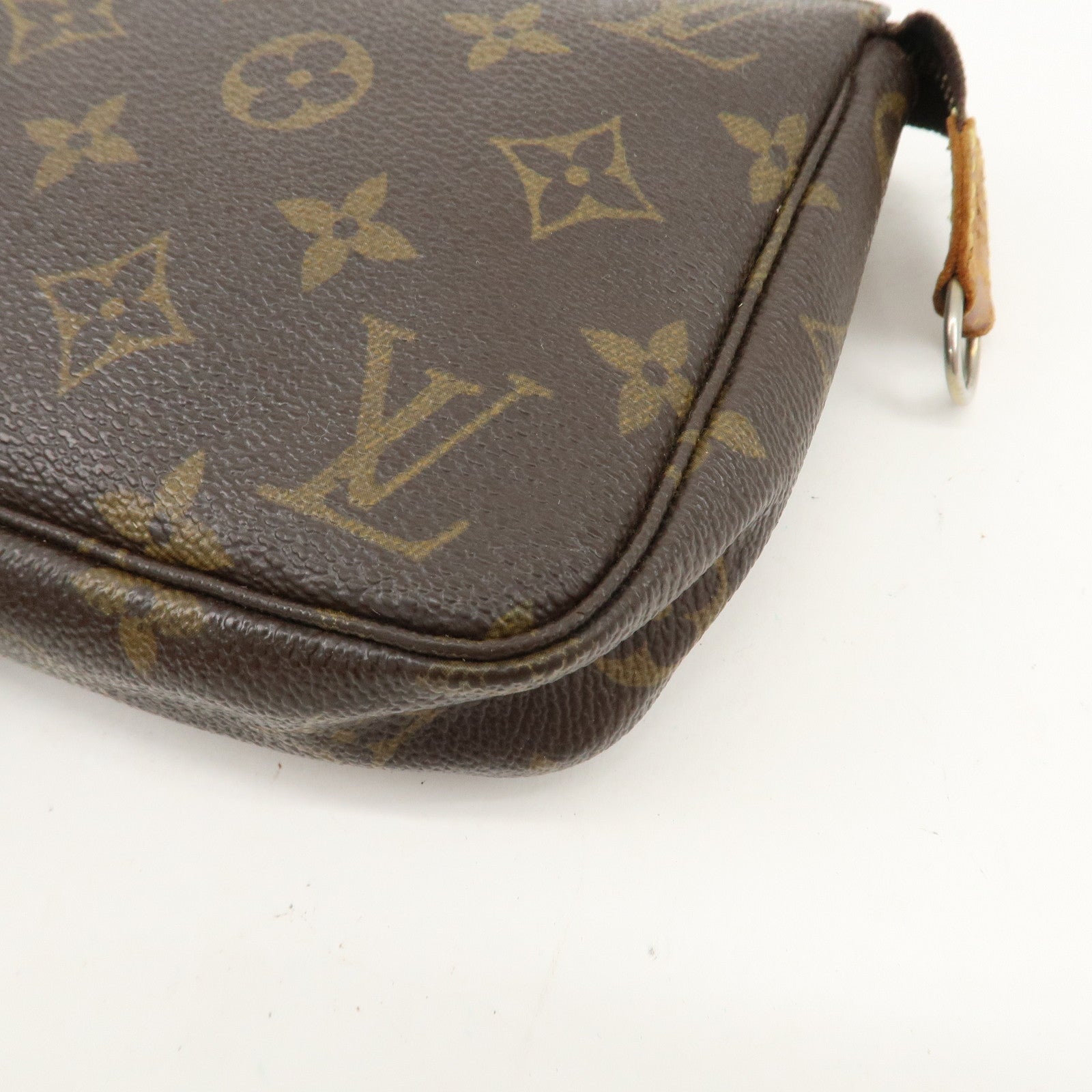 Louis Vuitton Monogram Pochette Accessoires Pouch M51980