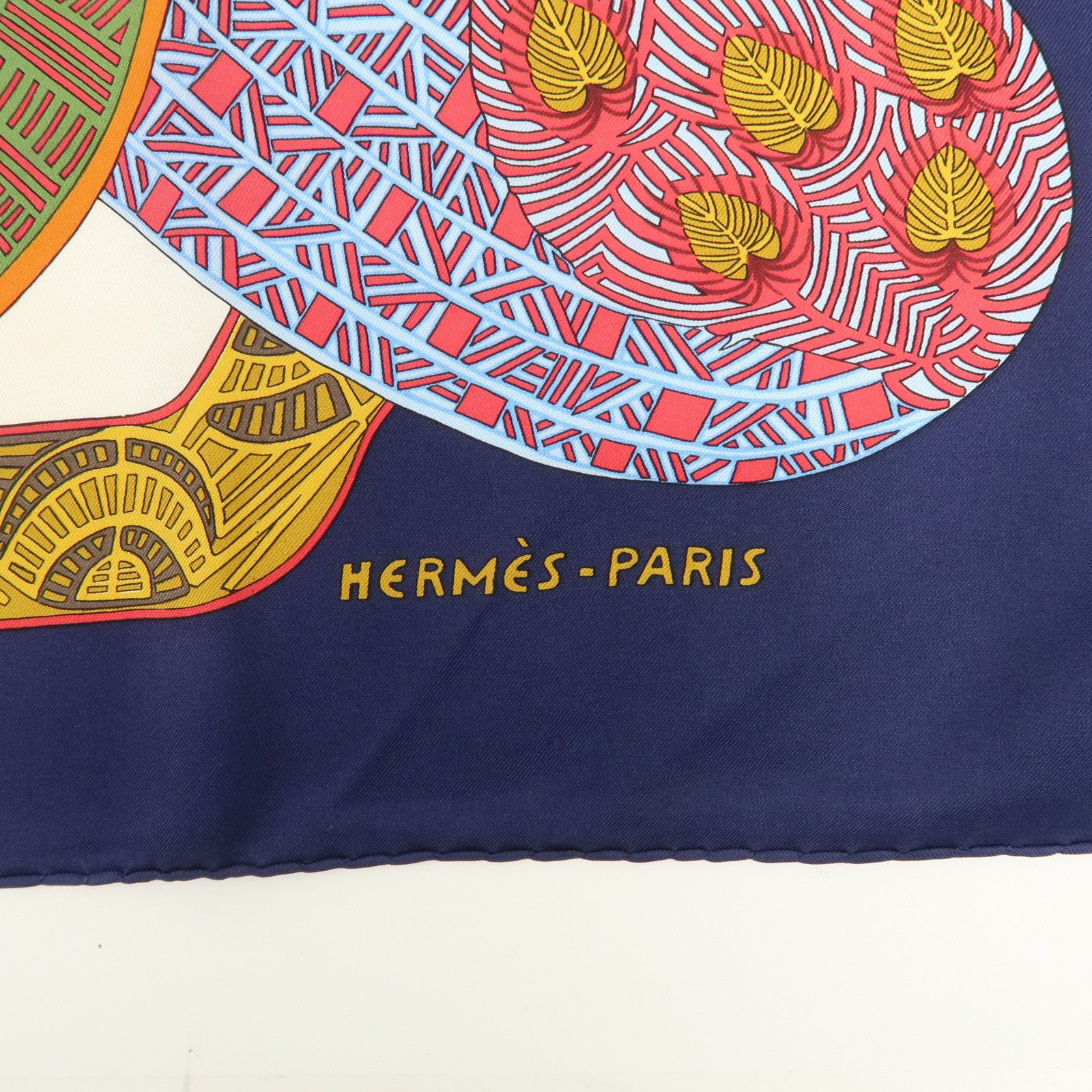 HERMES Carre90 Silk 100% ART des STEPPES Navy Multicolor Used