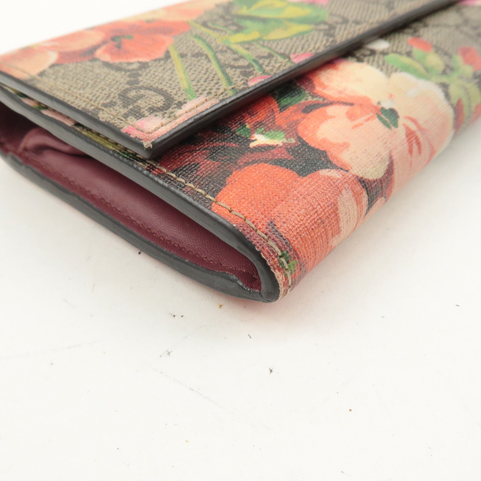 GUCCI GG Supreme Flower Bi Fold Long Wallet Beige Pink Red 404070