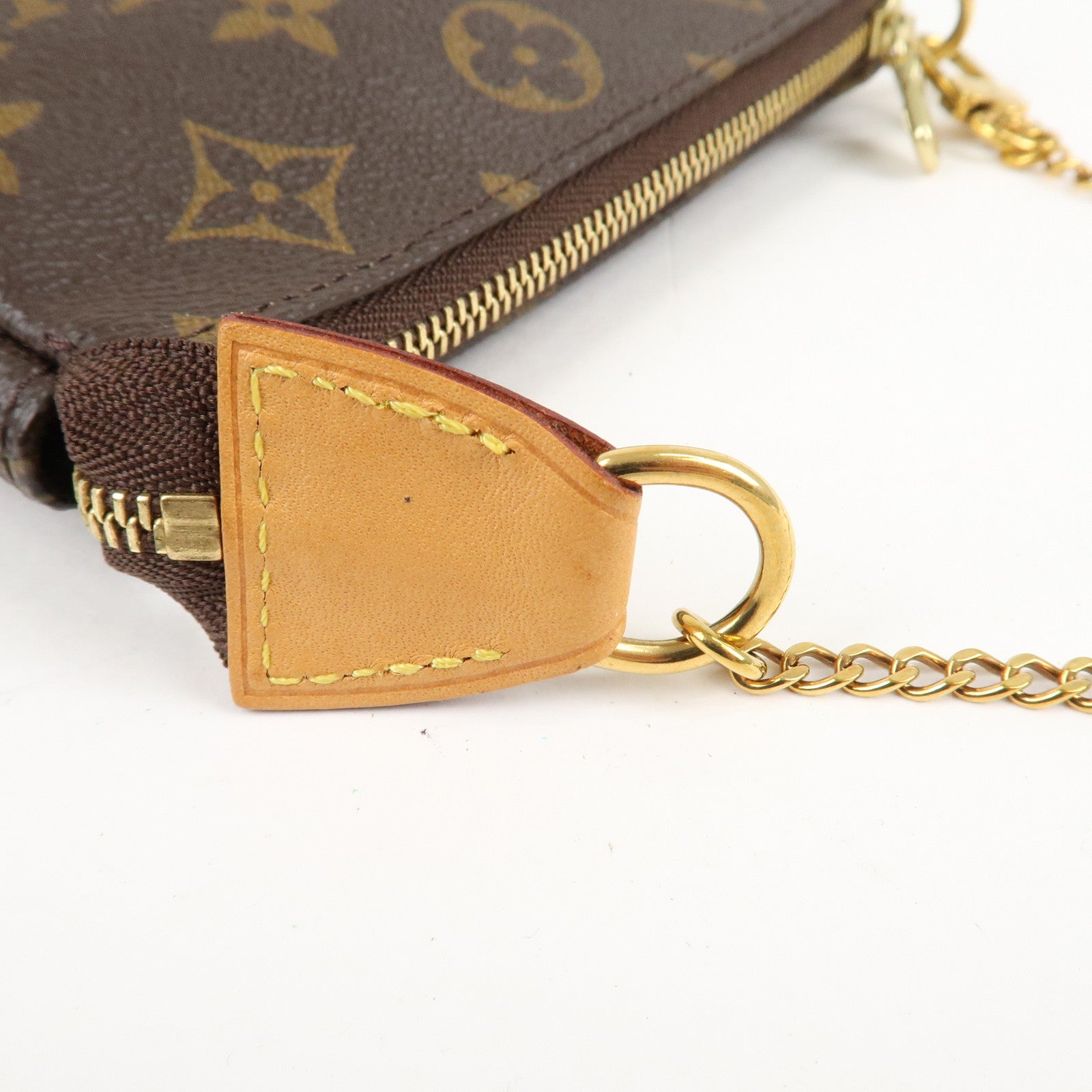 Louis Vuitton Monogram Mini Pochette Accessoires Pouch M58009