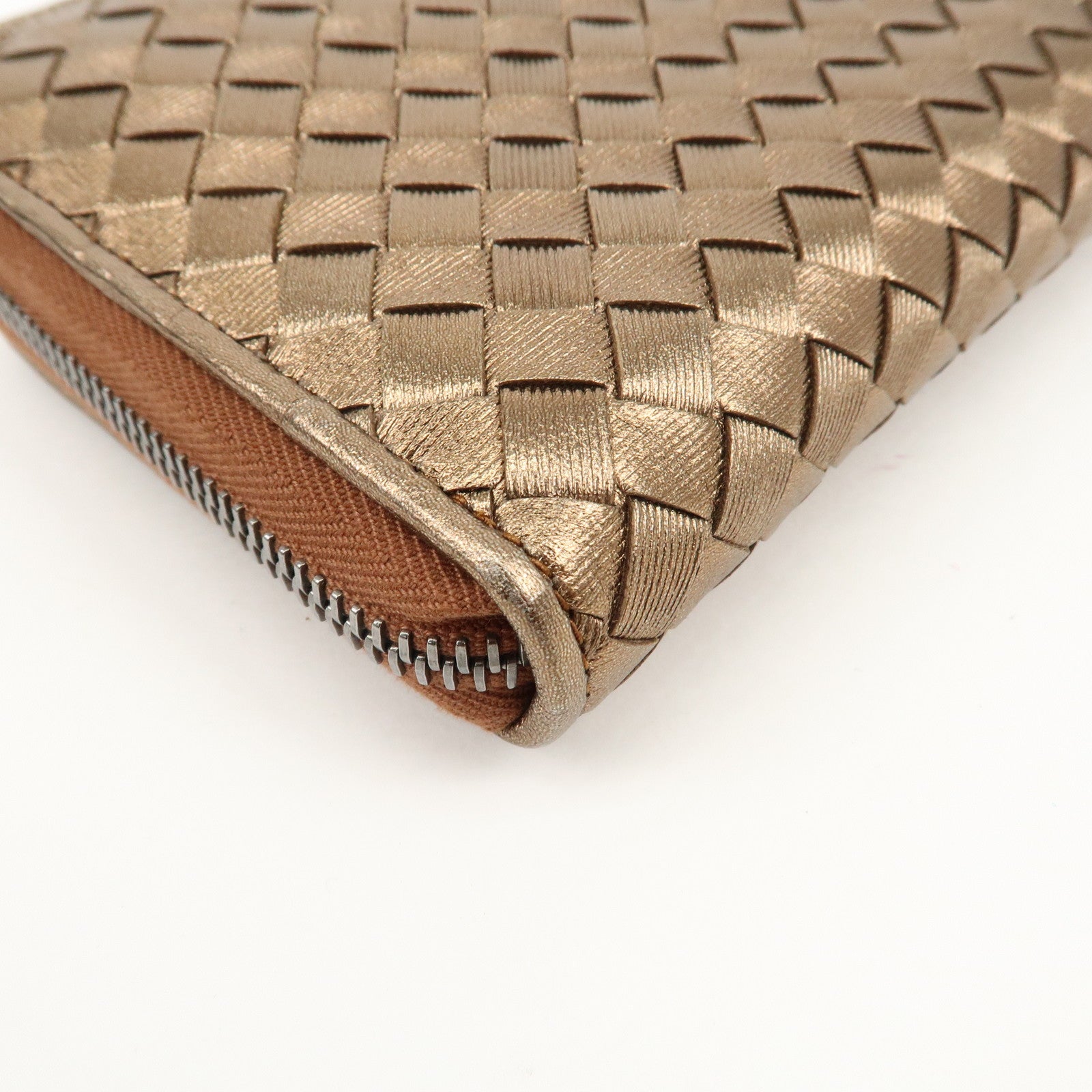 BOTTEGA VENETA Intrecciato Leather Zipper Wallet Metalic 114076