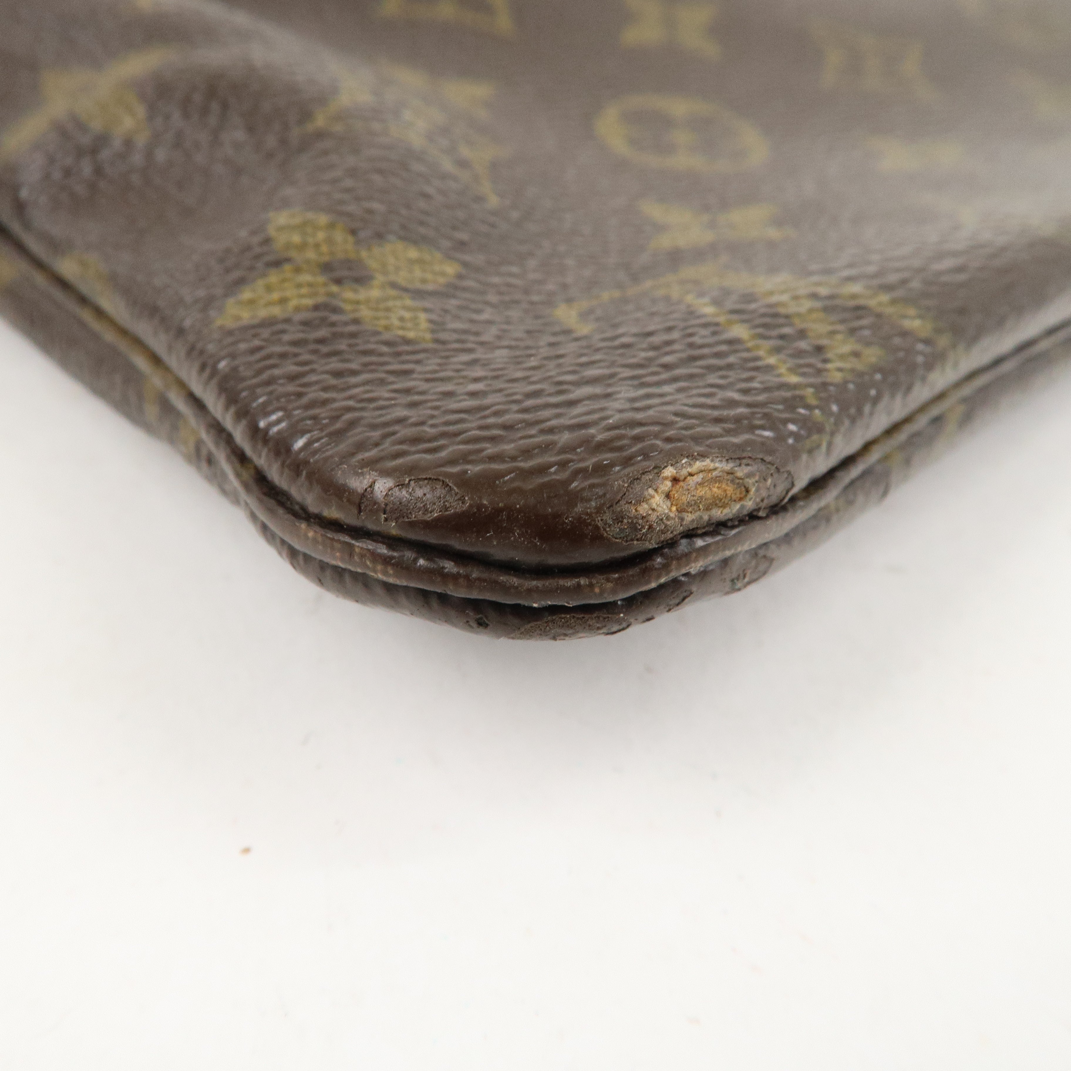 Louis Vuitton Monogram Pochette Pliante Clutch Bag M51805