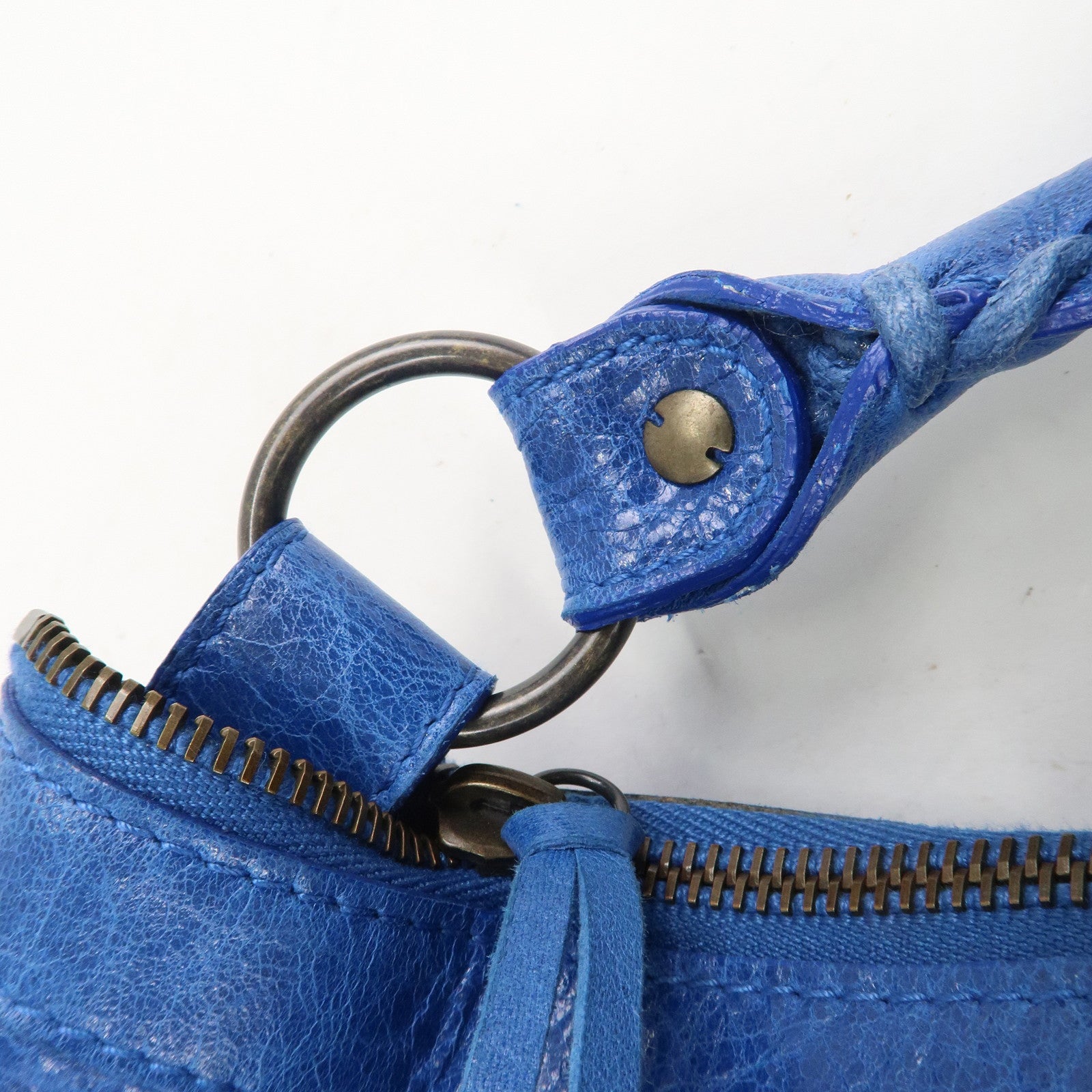 BALENCIAGA Editor
s The Day Leather Shoulder Bag Blue 140442