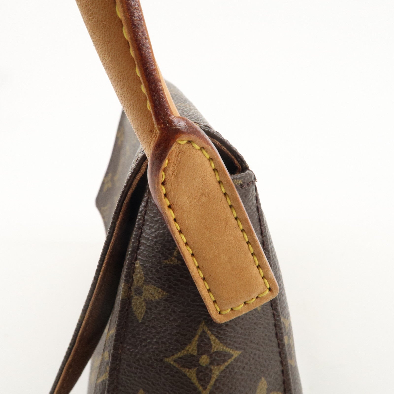 Louis Vuitton Monogram Mini Looping Shoulder Bag Hand Bag M51147