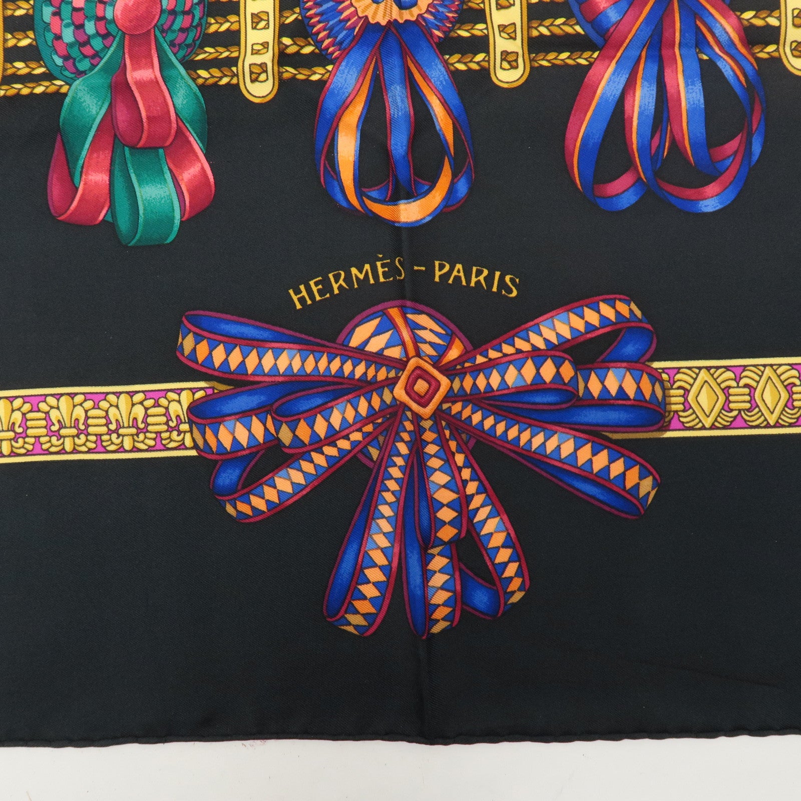 HERMES Carre 90 100% Silk Scarf LES RUBANS DU CHEVAL Horse Ribbon