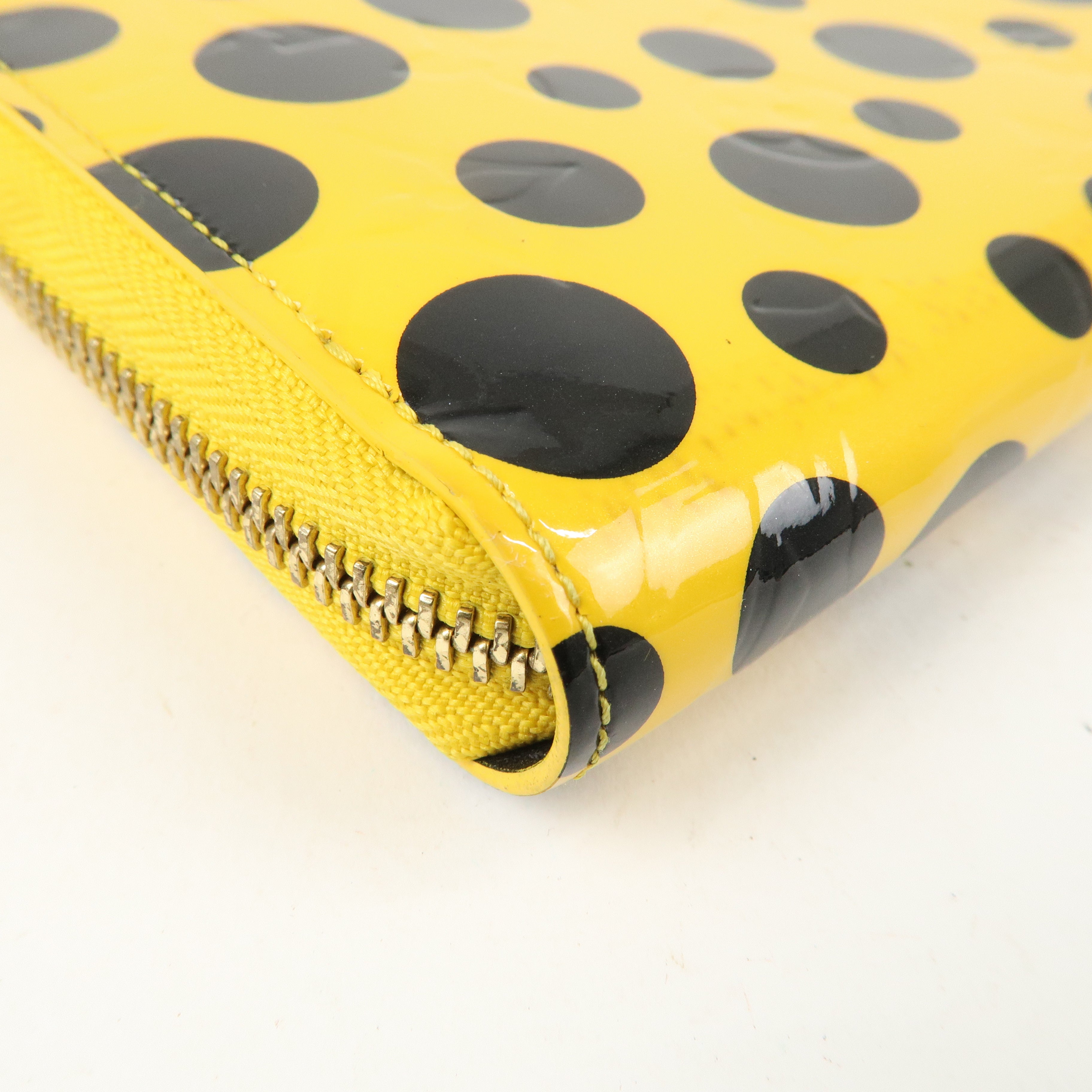 Louis Vuitton Vernis YayoiKusama Dots Infinity Zippy Wallet M91571