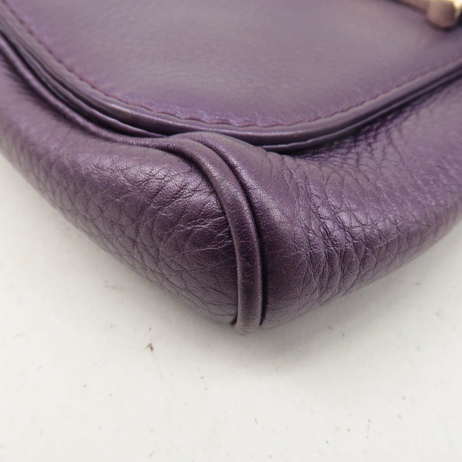 GUCCI Leather Chain Shoulder Bag Clutch Bag Purple 268748