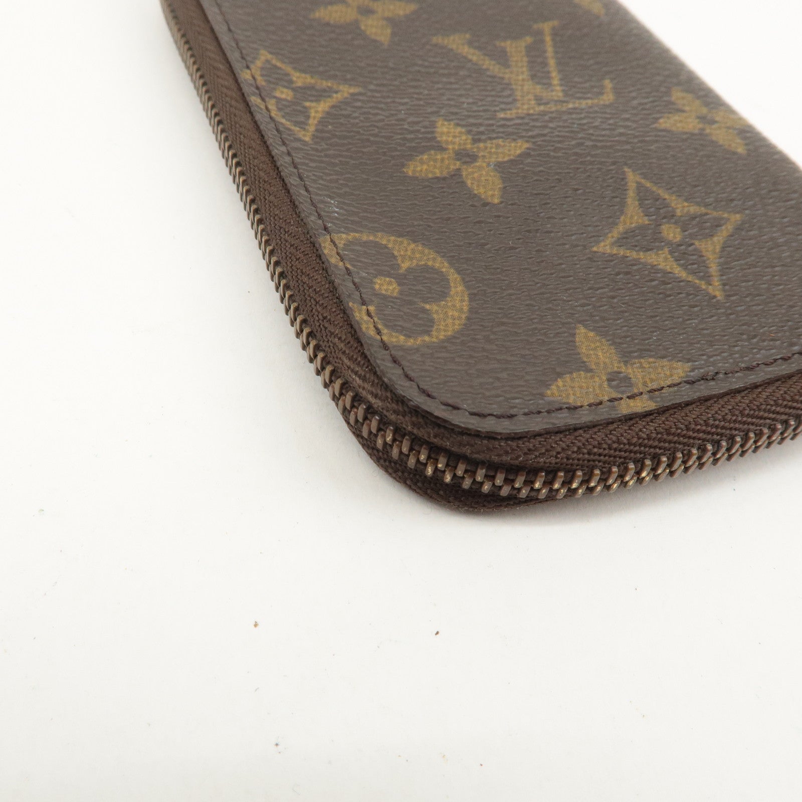 Louis Vuitton Monogram Pochette 6 Cles Key Holder M62610