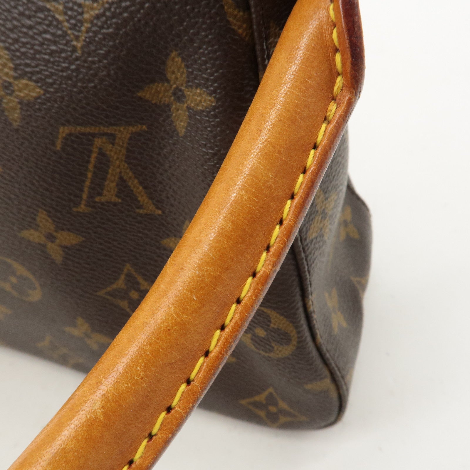 Louis Vuitton Monogram Mini Looping Shoulder Bag Hand Bag M51147