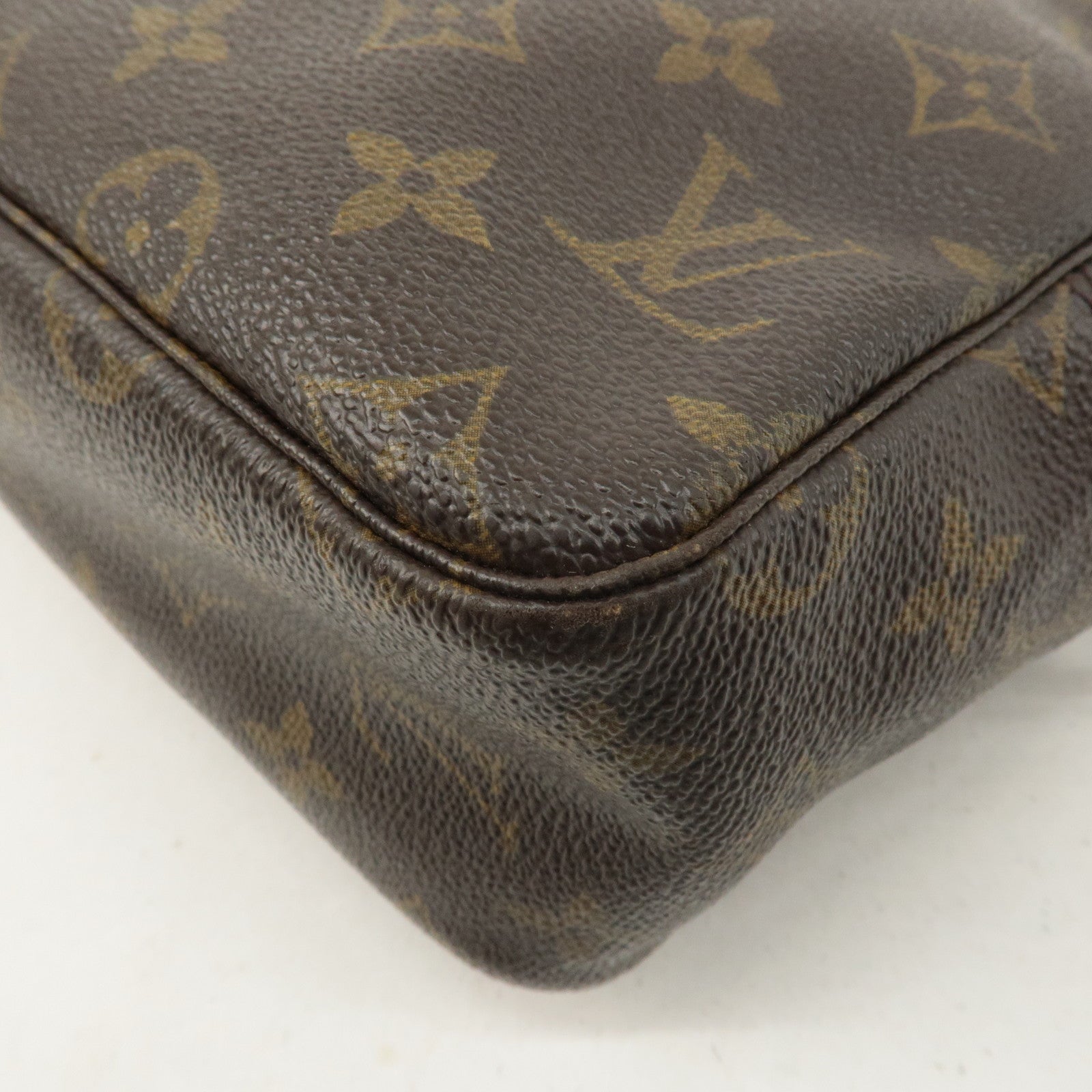 Louis Vuitton Monogram Trousse Toilette 28 Pouch Brown M47522