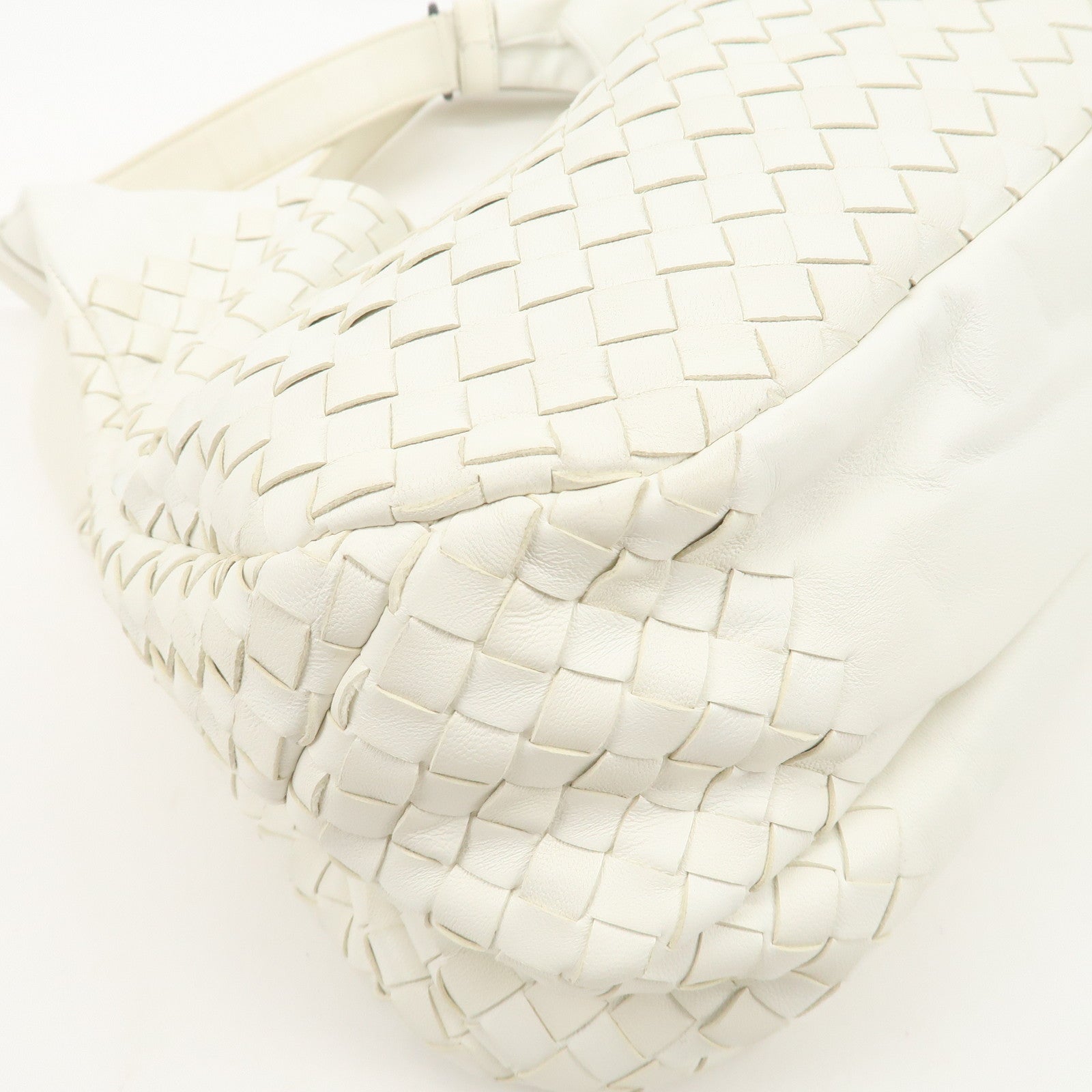 BOTTEGA VENETA Intrecciato Leather Campana Shoulder Bag White 125787