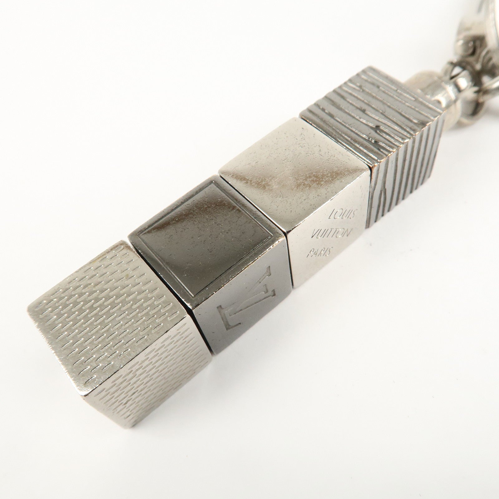 Louis Vuitton Porte Cles Cube Bag Key Charm Silver Gray M67142 Used