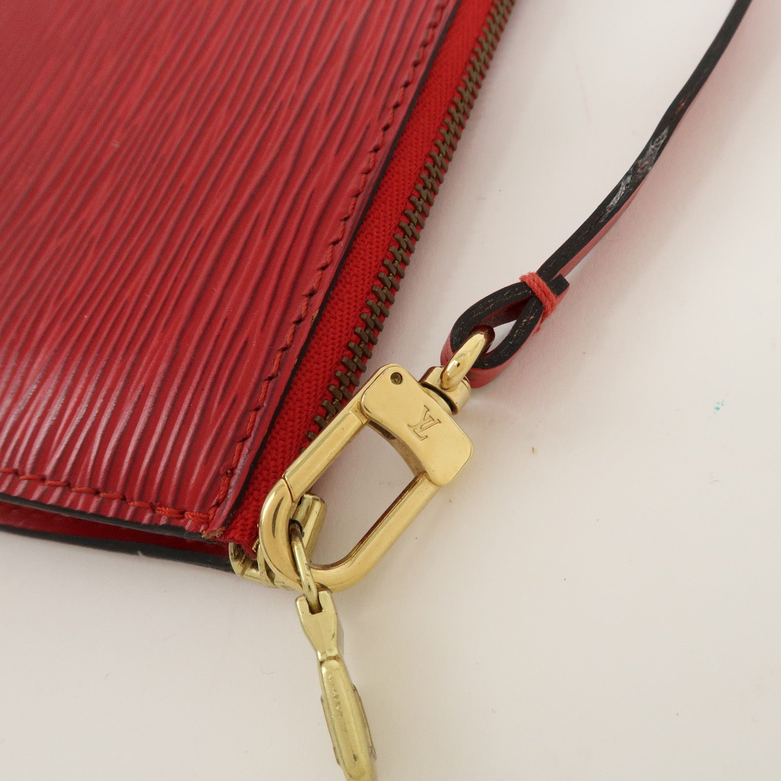 Louis Vuitton Epi Pochette Accessoires Pouch Castilian Red M52947 Used