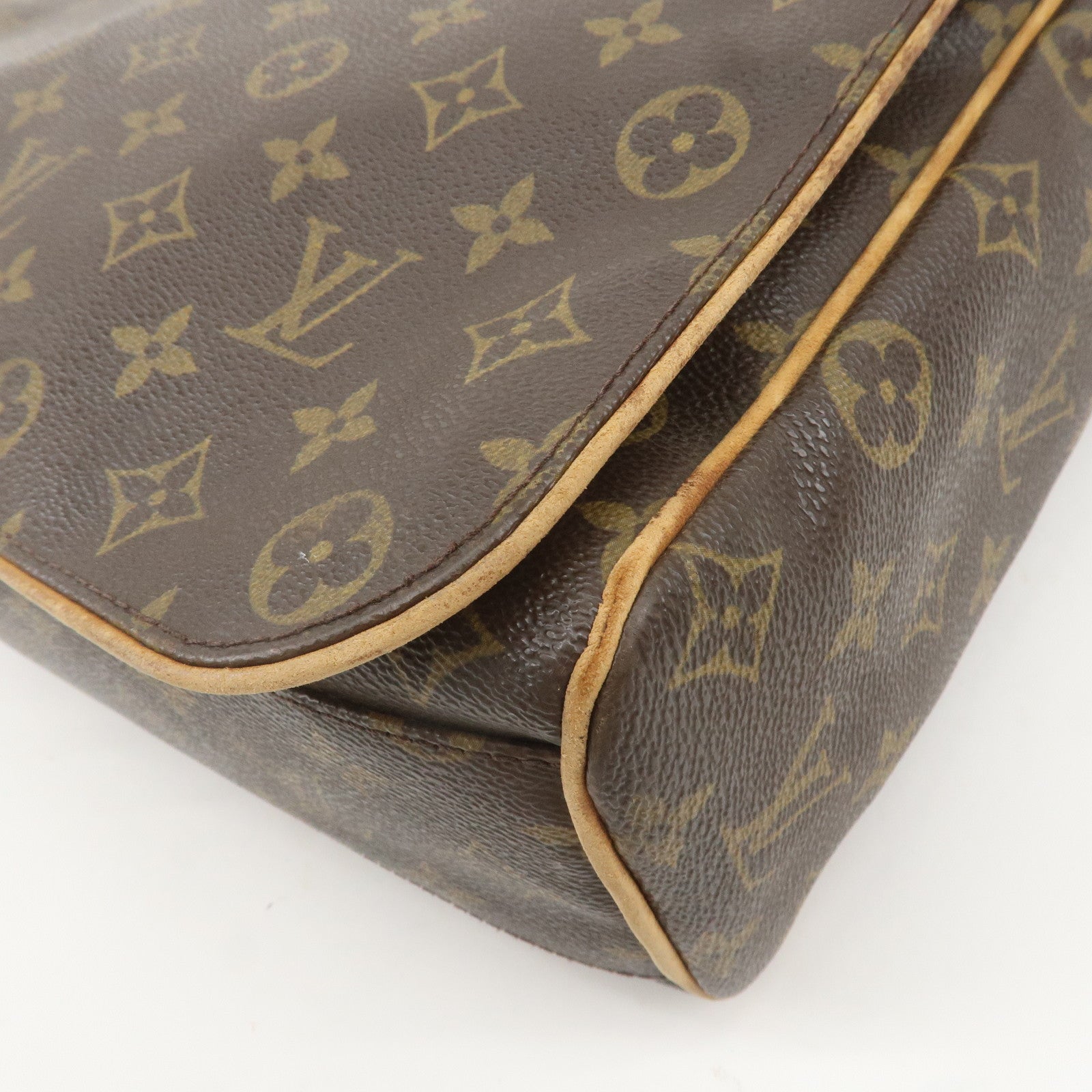 Louis Vuitton Monogram Abbesses Messenger Bag Hand Bag M45257