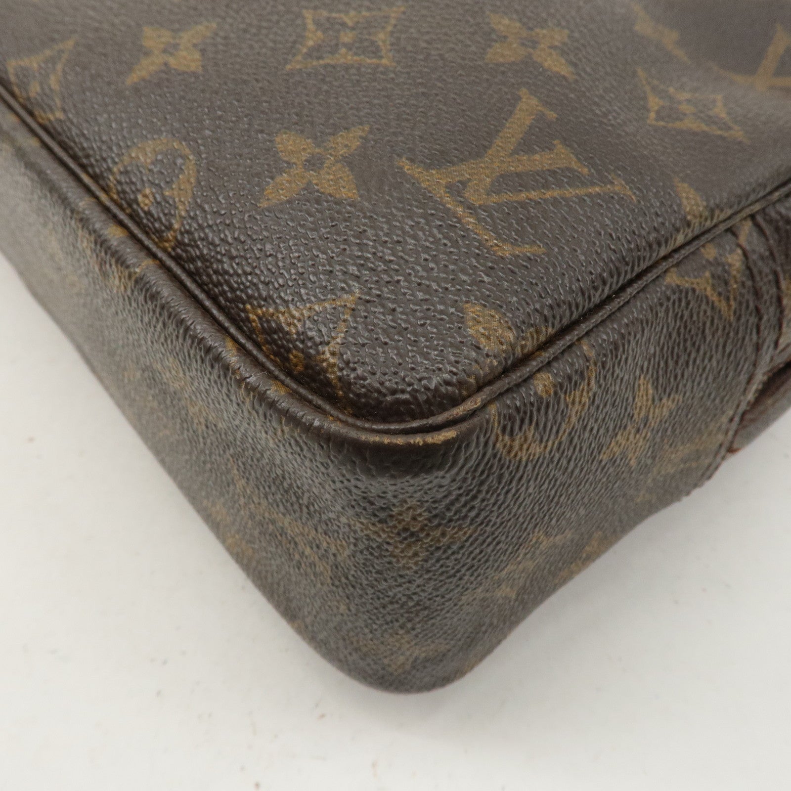 Louis Vuitton Monogram Trousse Toilette 28 Pouch Brown M47522