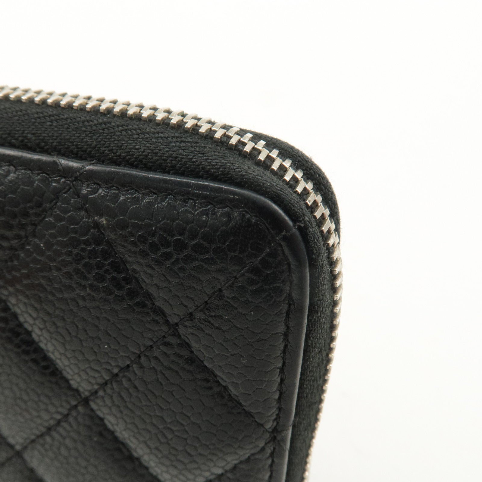 CHANEL Matelasse Caviar Skin Long Wallet Zip Around Black A50097